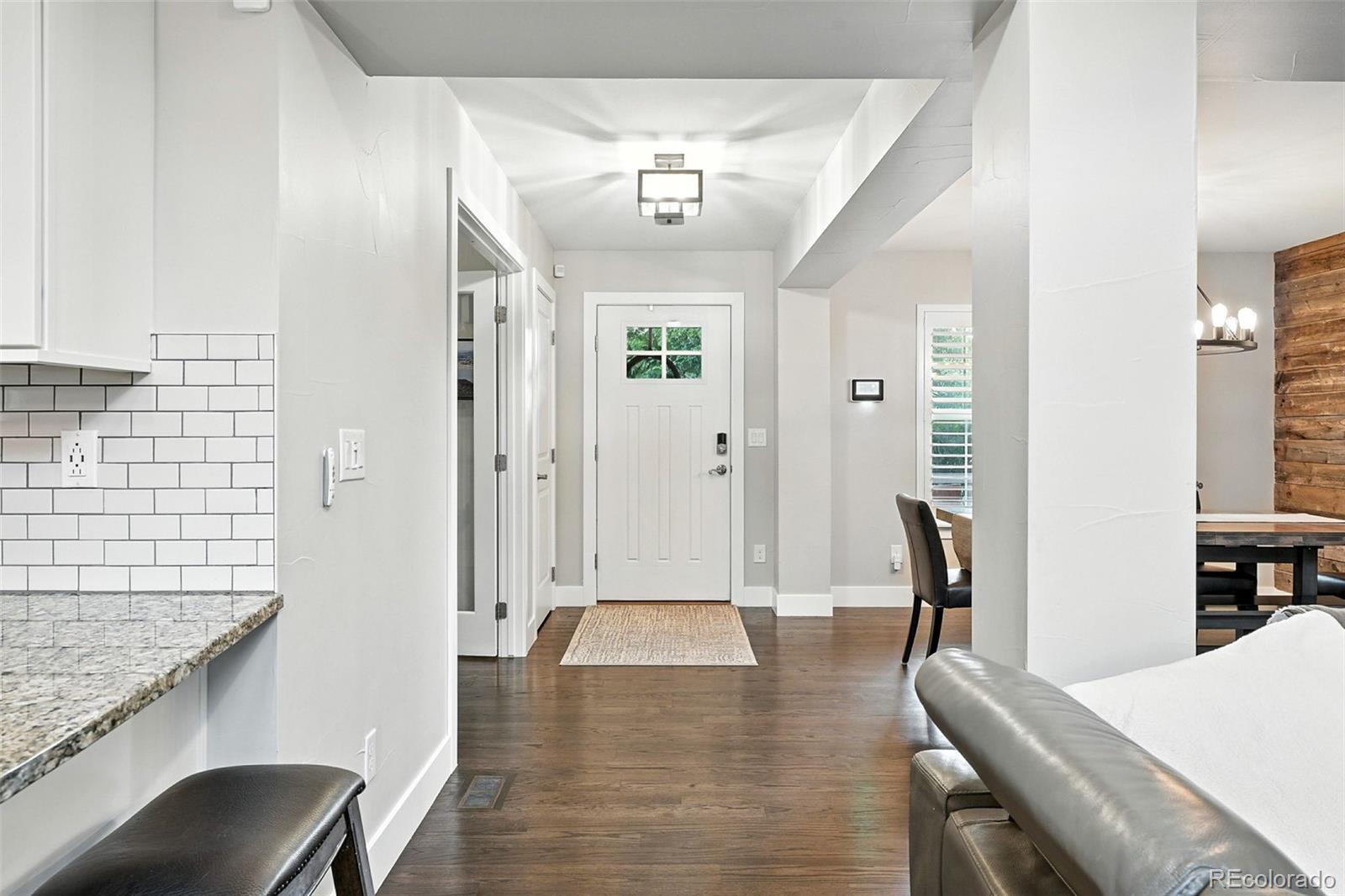 MLS Image #5 for 3320 s eudora street,denver, Colorado