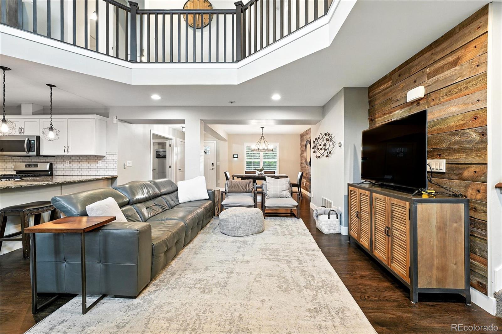 MLS Image #9 for 3320 s eudora street,denver, Colorado
