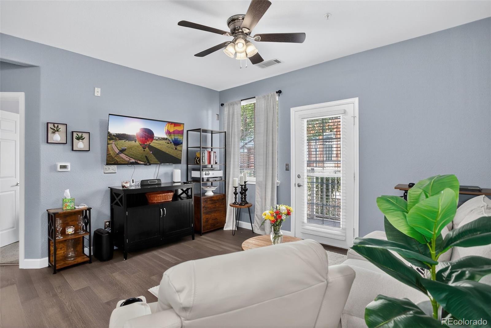 MLS Image #10 for 19303 e college drive,aurora, Colorado