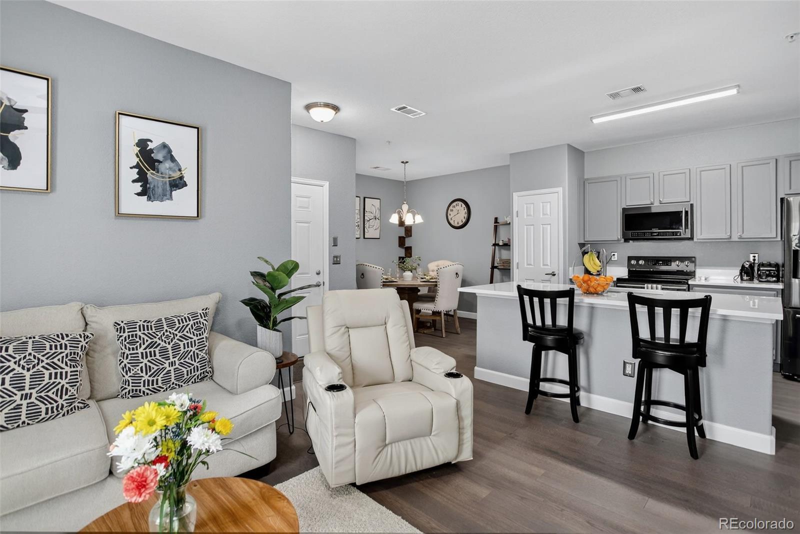 MLS Image #11 for 19303 e college drive,aurora, Colorado