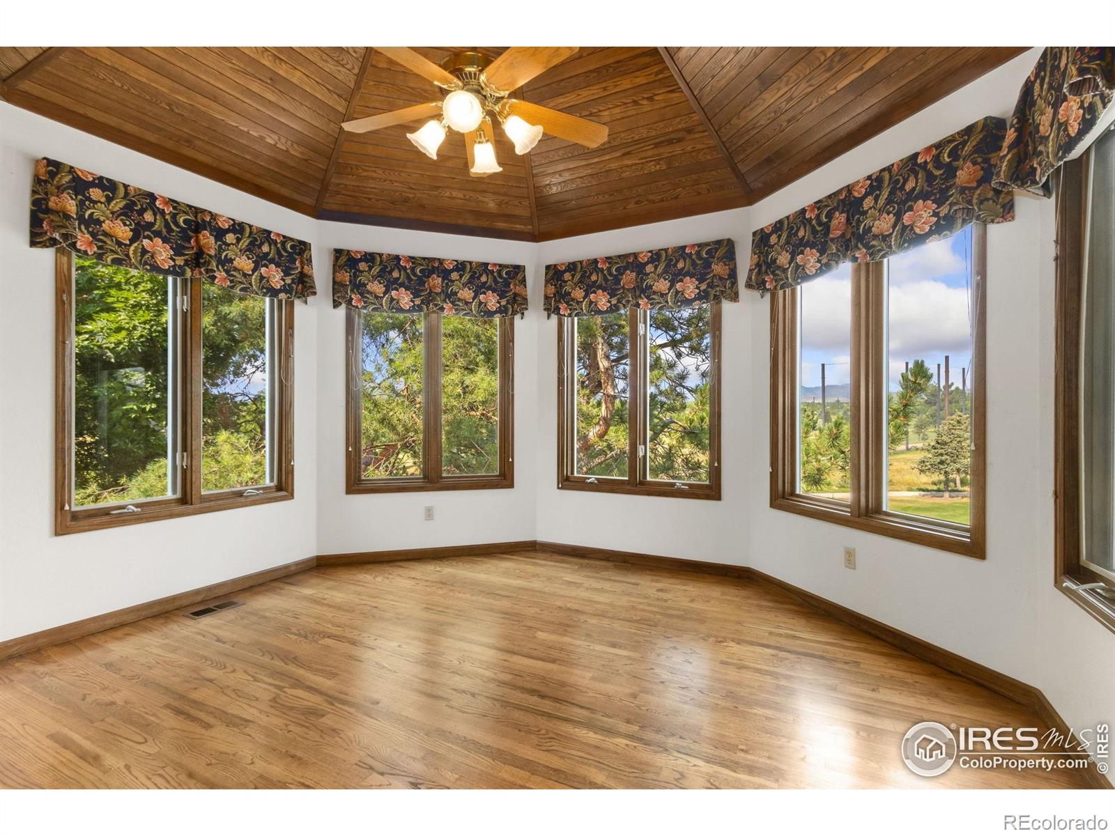 MLS Image #14 for 5925  greenridge circle,fort collins, Colorado