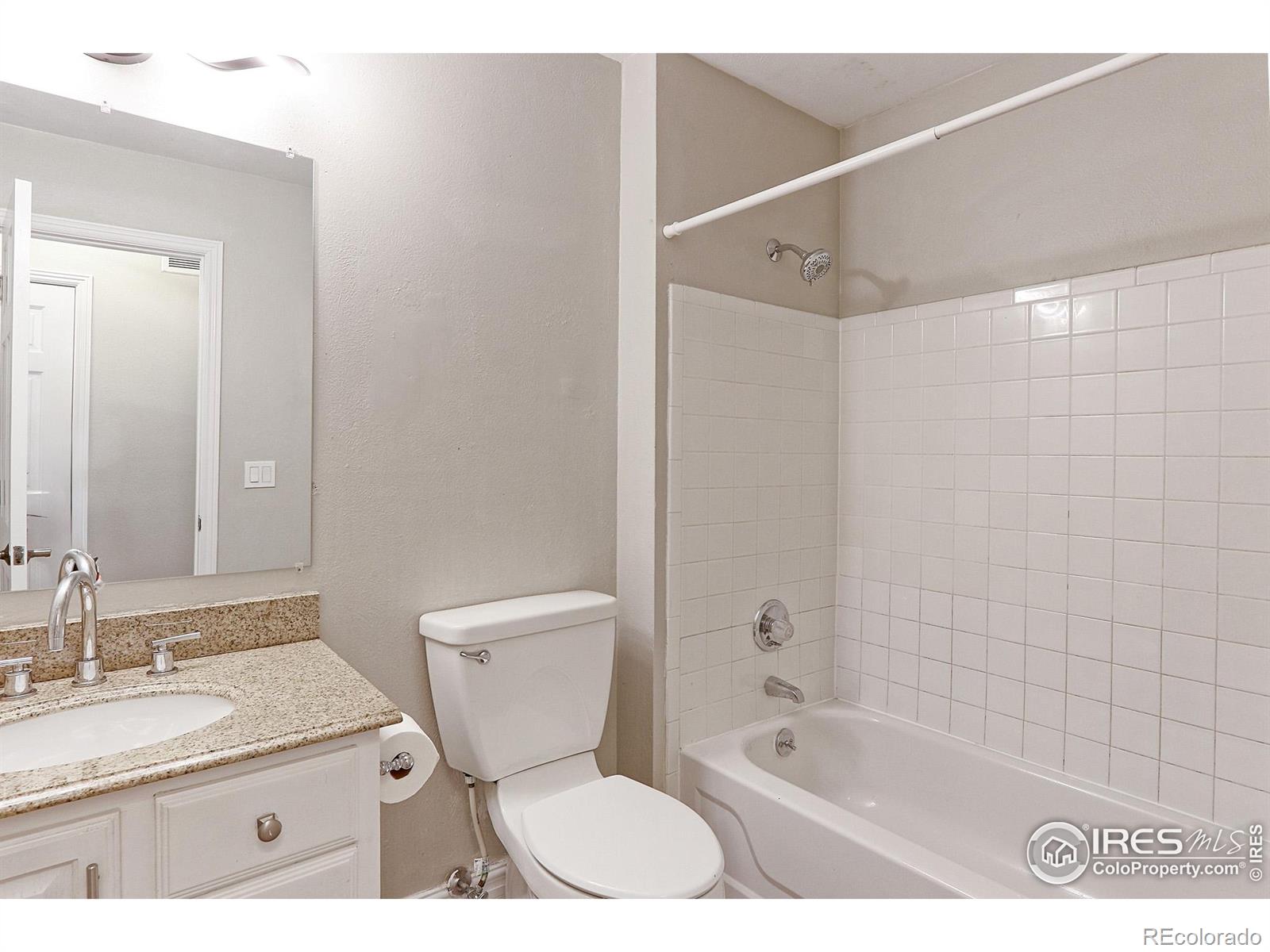 MLS Image #14 for 6454 w 85th avenue,arvada, Colorado