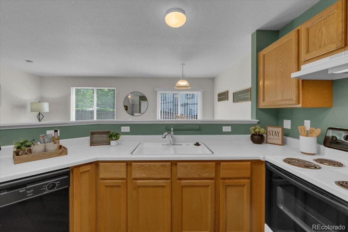 MLS Image #11 for 1982 e 103rd avenue,thornton, Colorado