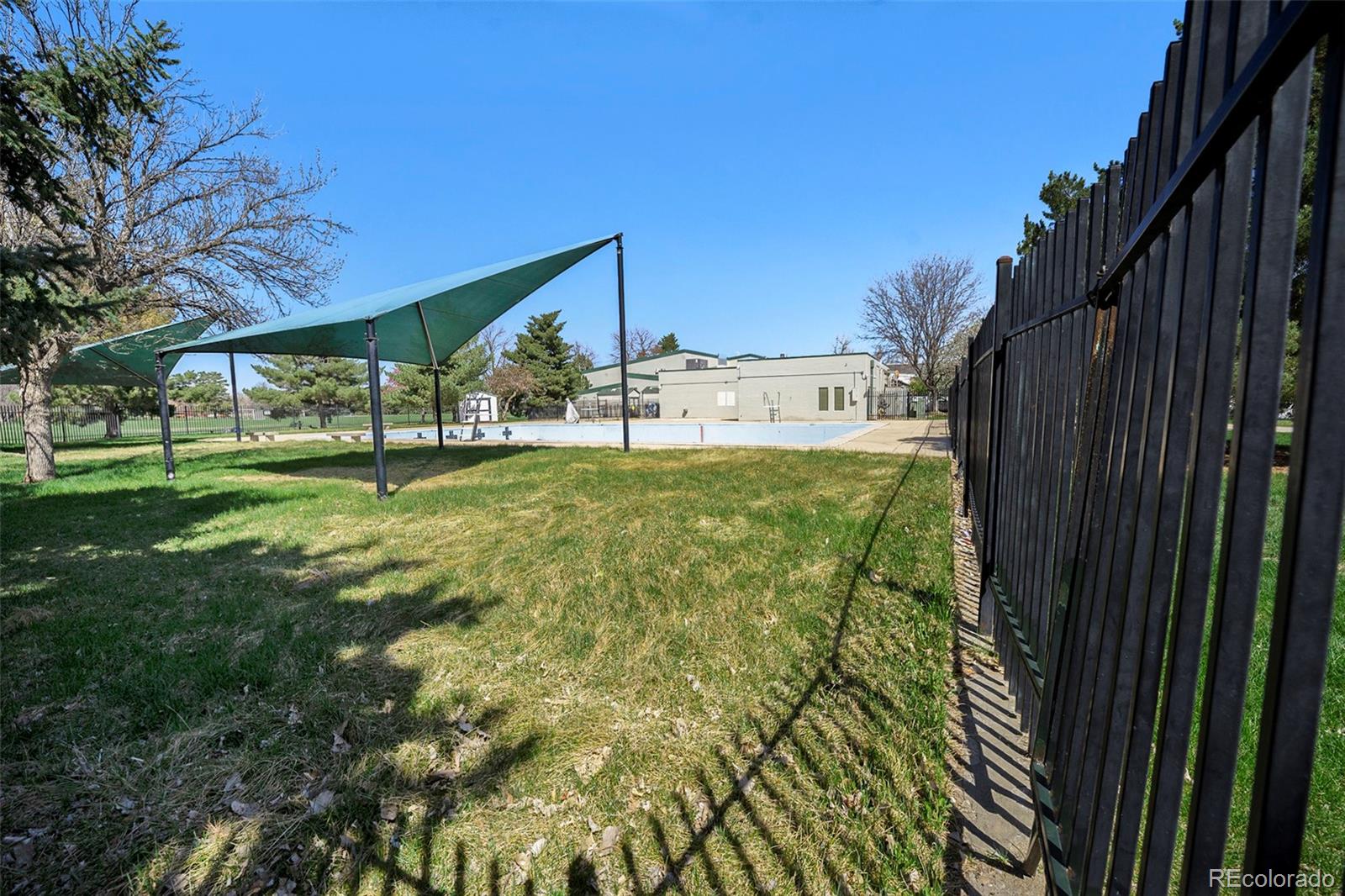 MLS Image #27 for 1580 s krameria street,denver, Colorado