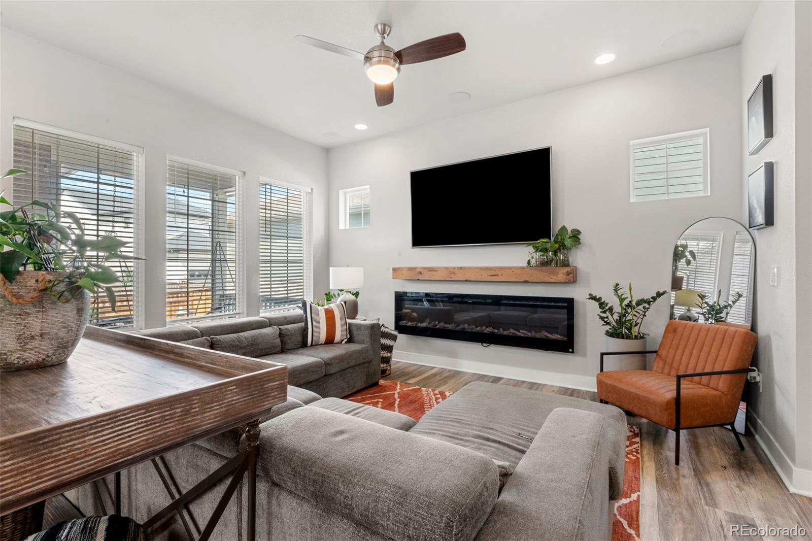 MLS Image #9 for 21473 e 59th place,aurora, Colorado