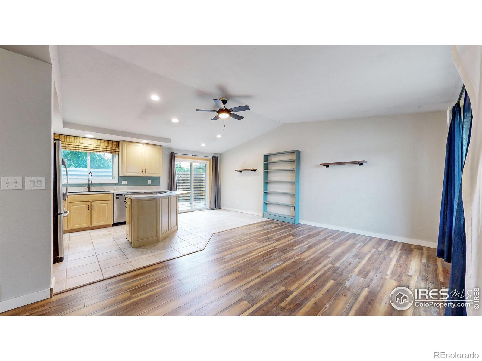 MLS Image #3 for 2421  fleming drive,loveland, Colorado