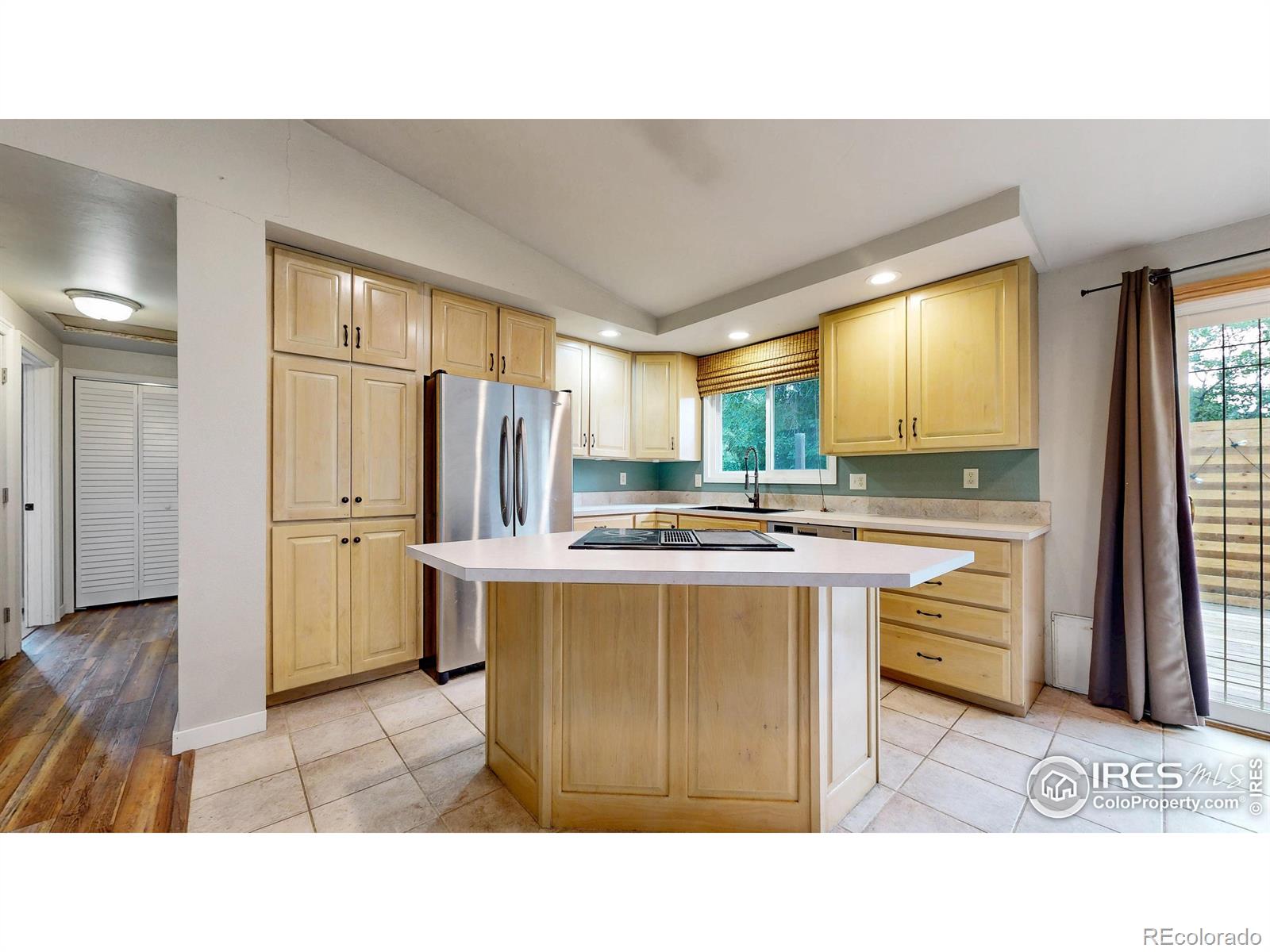MLS Image #5 for 2421  fleming drive,loveland, Colorado