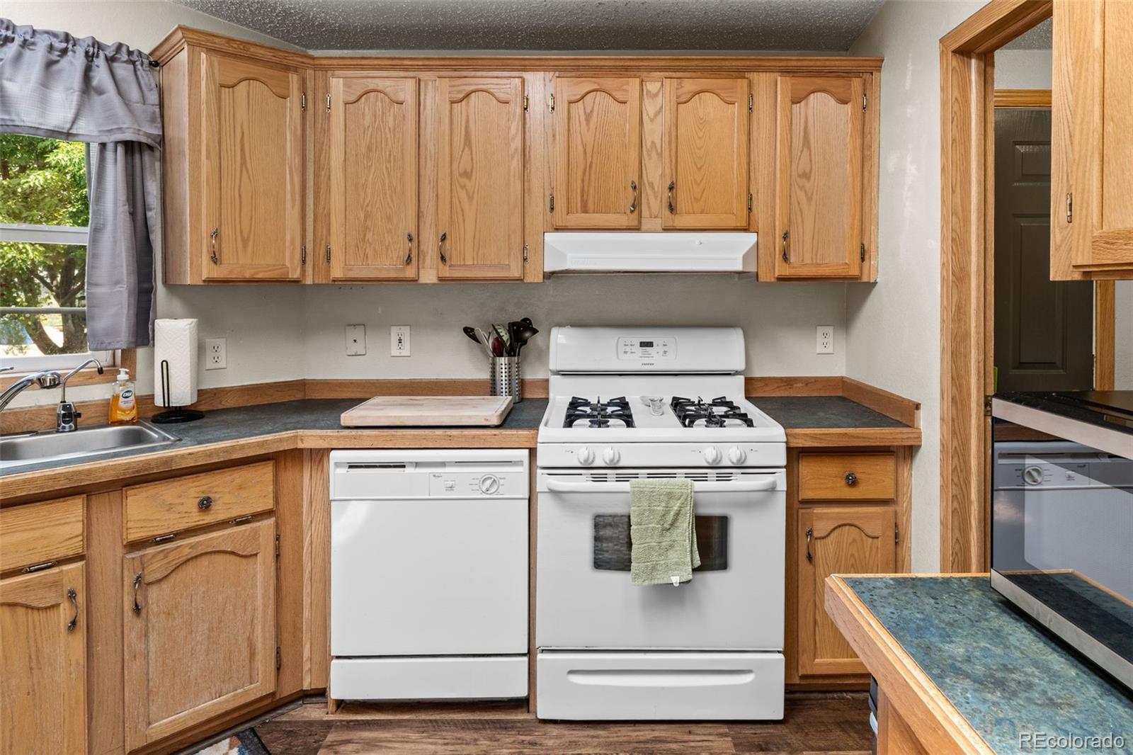 MLS Image #17 for 325  ravine way,brighton, Colorado