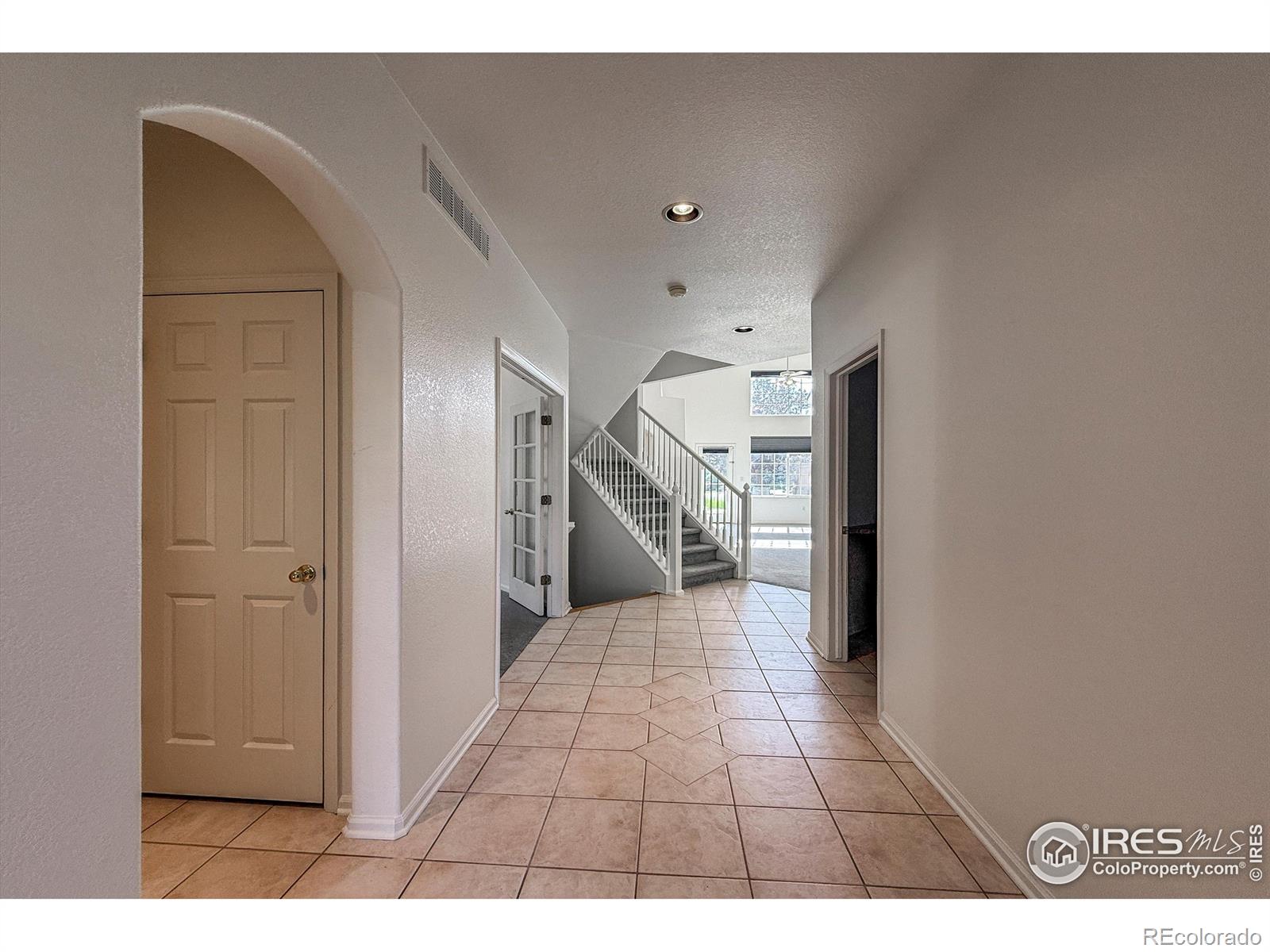 MLS Image #2 for 13716  legend trail,broomfield, Colorado