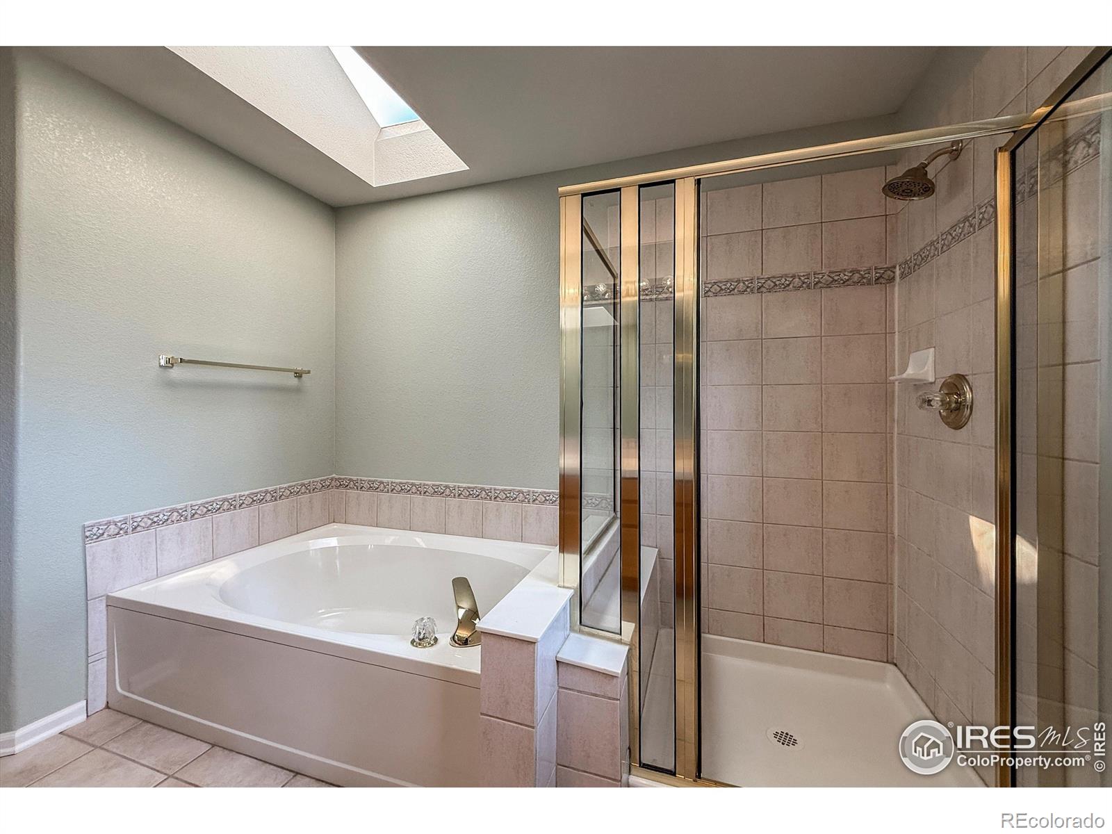 MLS Image #21 for 13716  legend trail,broomfield, Colorado