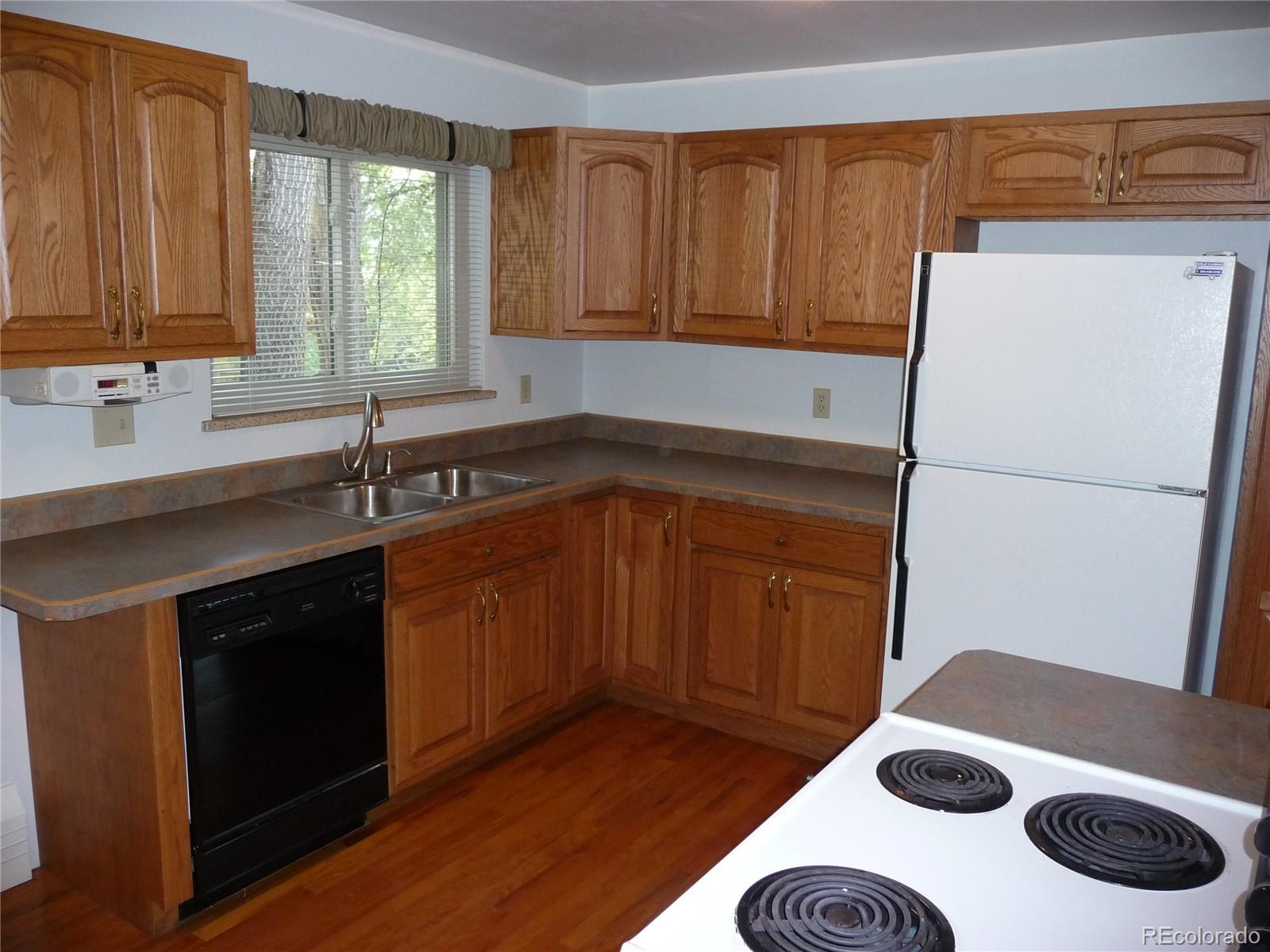MLS Image #3 for 2411 s josephine street,denver, Colorado