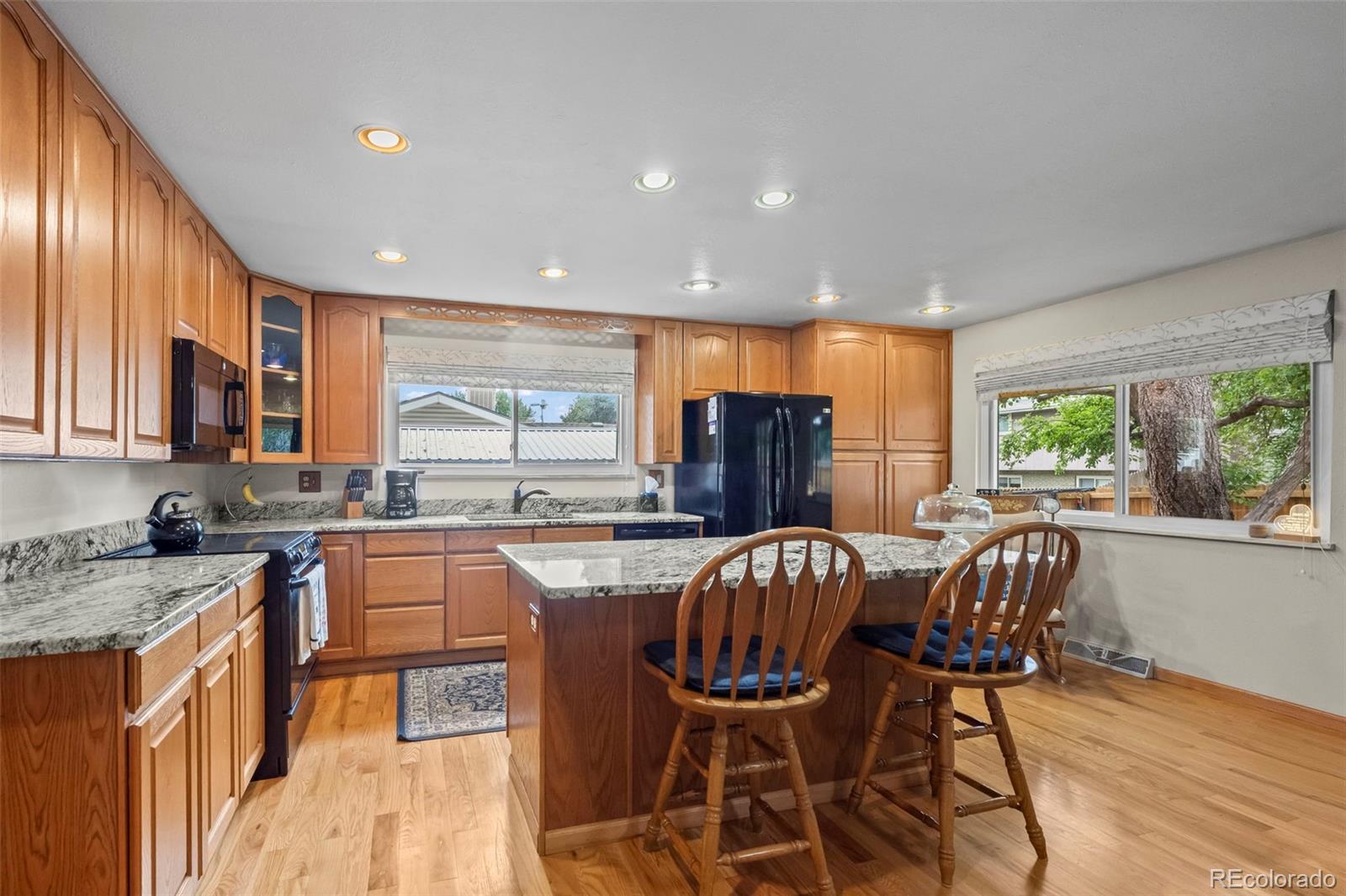 MLS Image #7 for 8427  zephyr court,arvada, Colorado