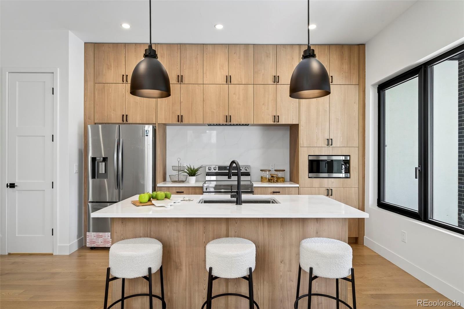 MLS Image #4 for 1254  yates street,denver, Colorado
