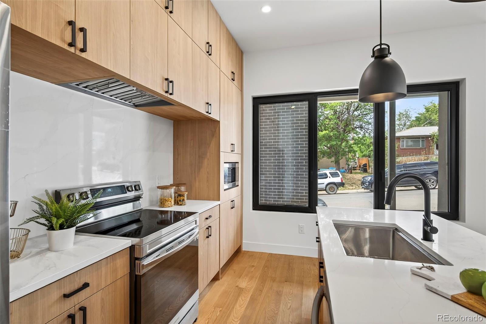 MLS Image #6 for 1254  yates street,denver, Colorado