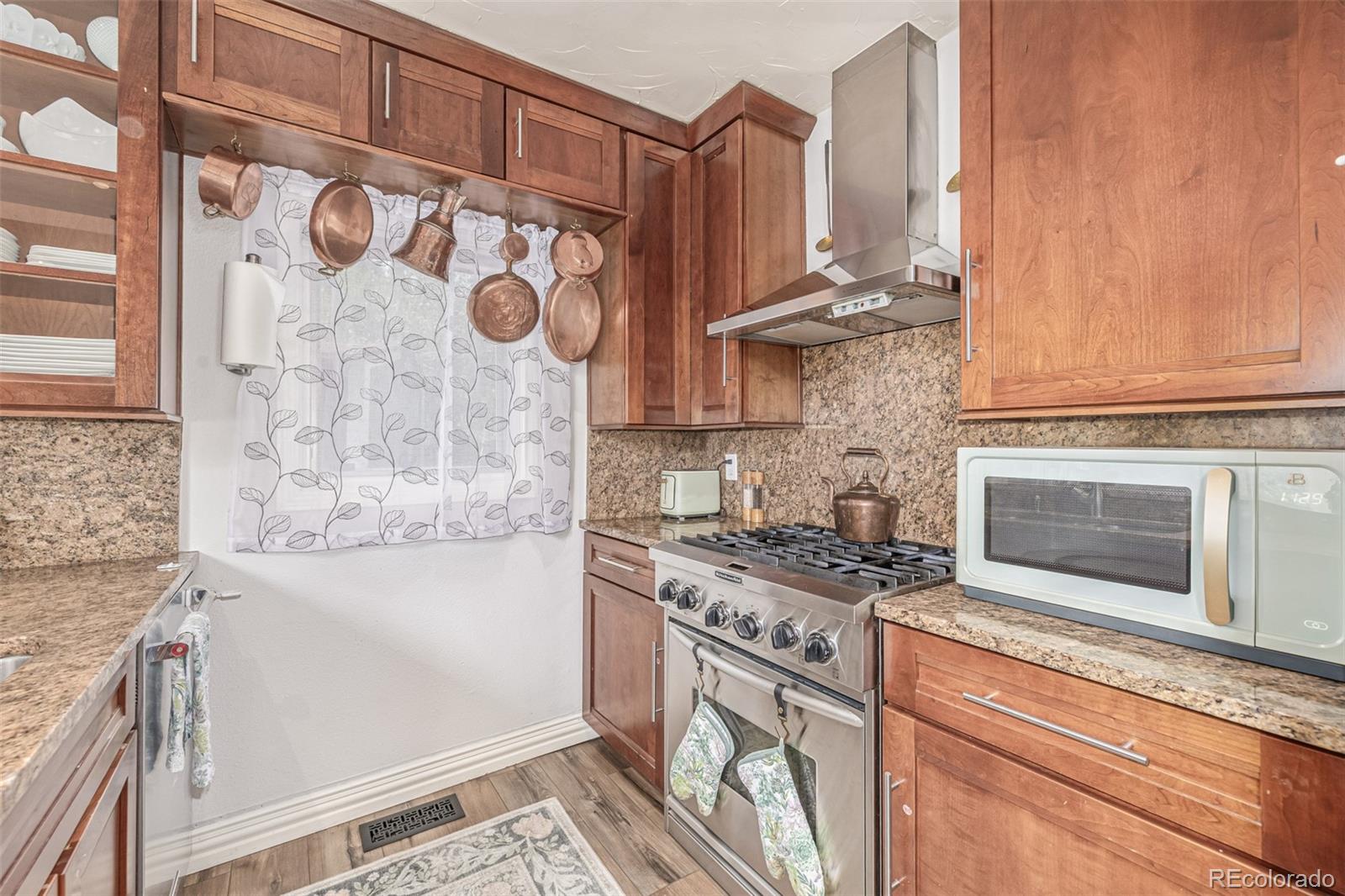 MLS Image #15 for 11546 e ellsworth place,aurora, Colorado