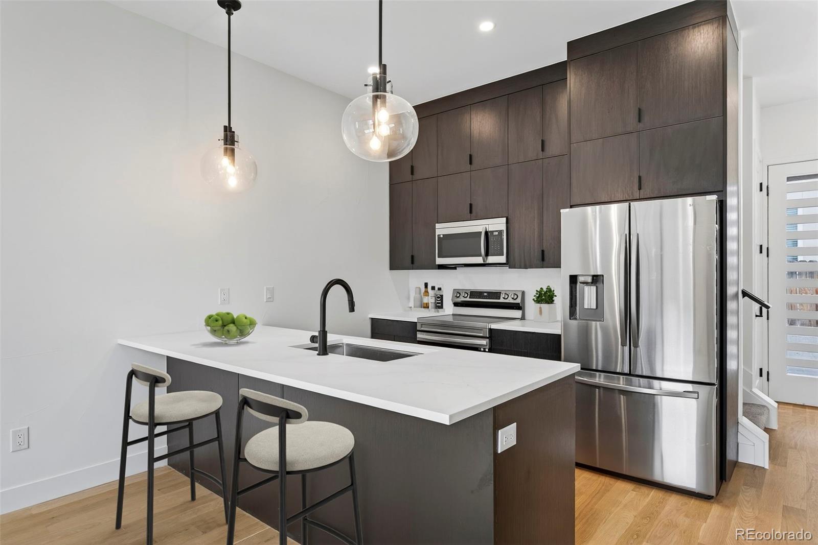 MLS Image #4 for 1256  yates street,denver, Colorado
