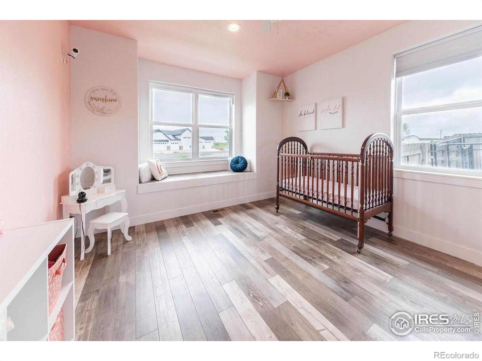 MLS Image #13 for 27850  hopi trail,loveland, Colorado