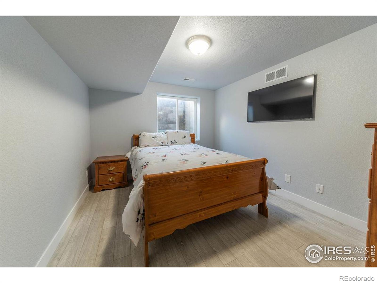MLS Image #30 for 27850  hopi trail,loveland, Colorado