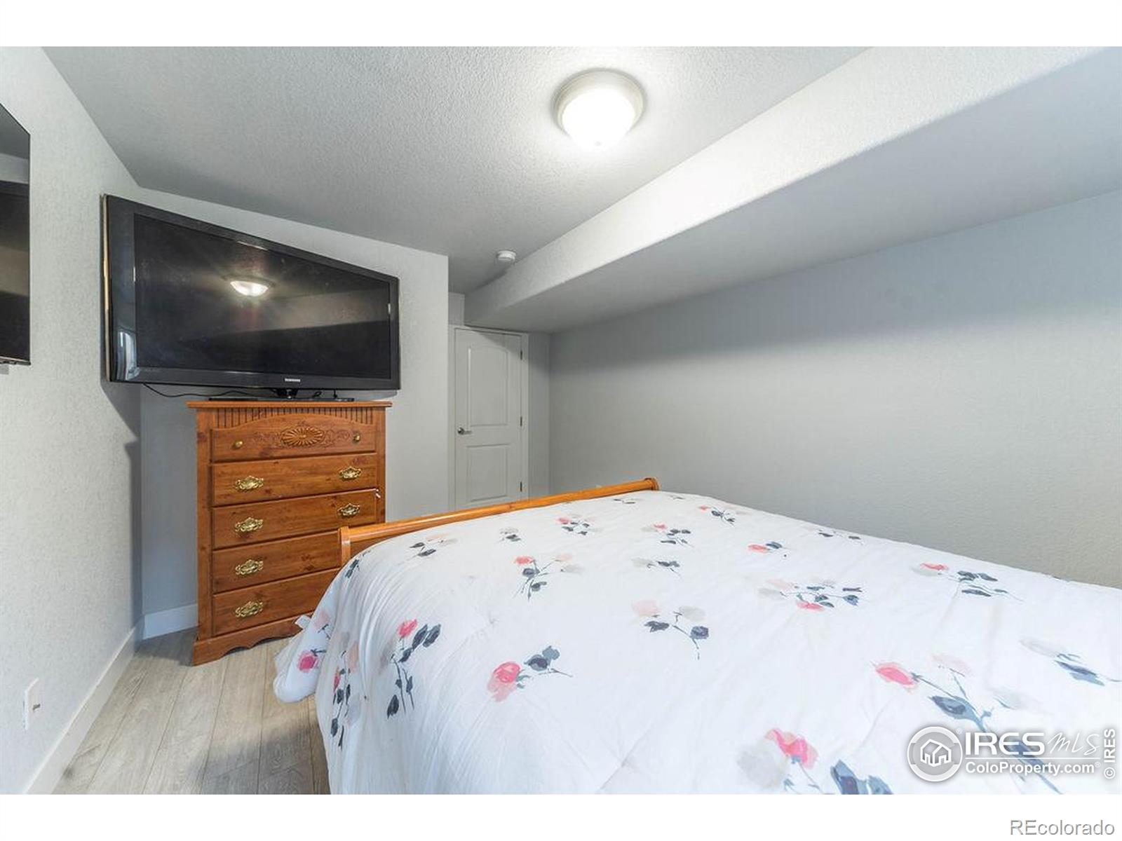 MLS Image #35 for 27850  hopi trail,loveland, Colorado