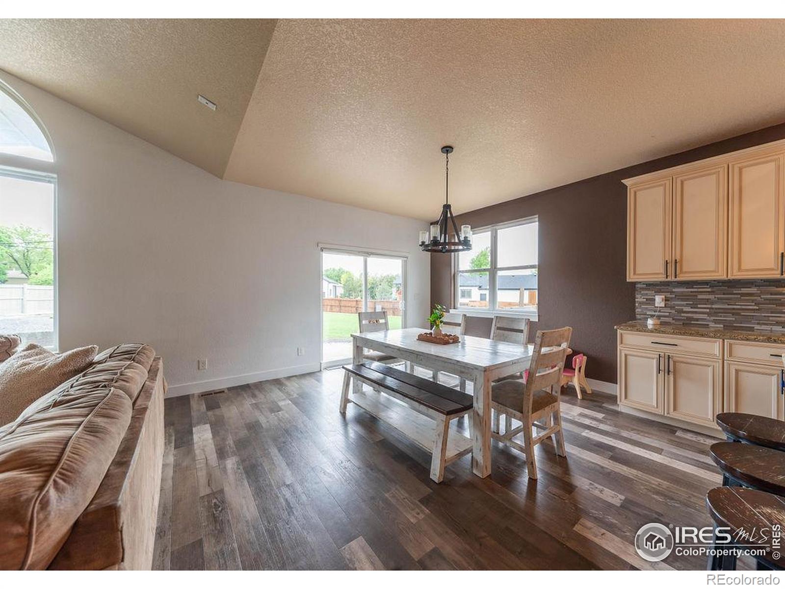 MLS Image #6 for 27850  hopi trail,loveland, Colorado