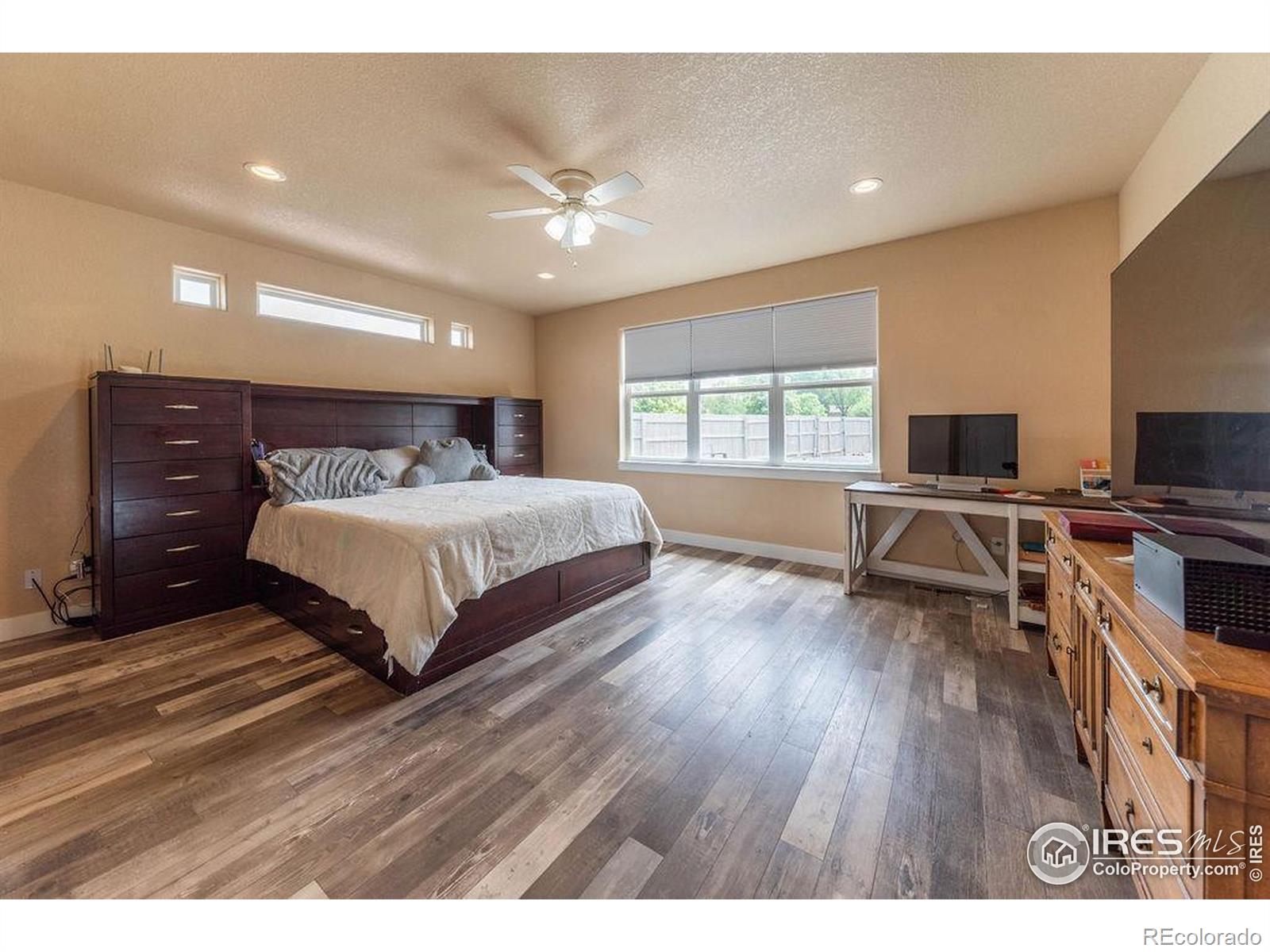 MLS Image #9 for 27850  hopi trail,loveland, Colorado