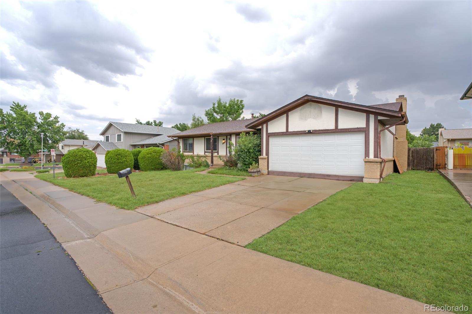 MLS Image #18 for 2574 s rifle street,aurora, Colorado