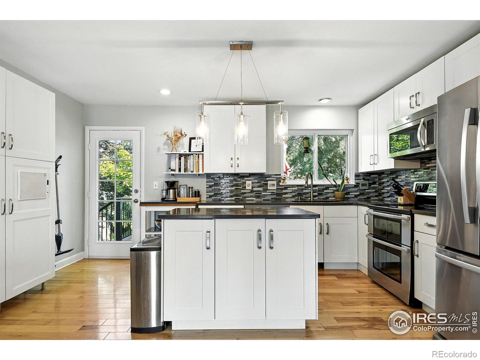 MLS Image #9 for 697  fireside street,louisville, Colorado