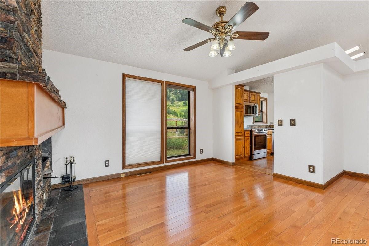 MLS Image #15 for 11846  crescent park drive,golden, Colorado