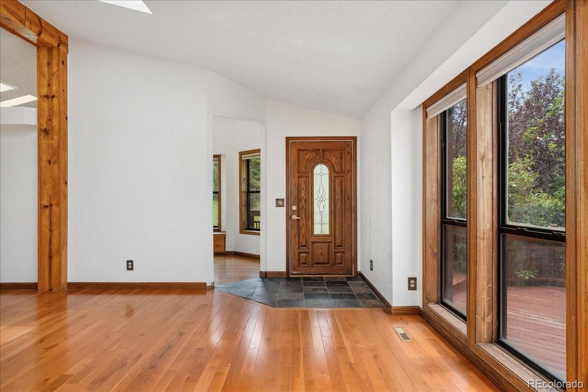 MLS Image #5 for 11846  crescent park drive,golden, Colorado
