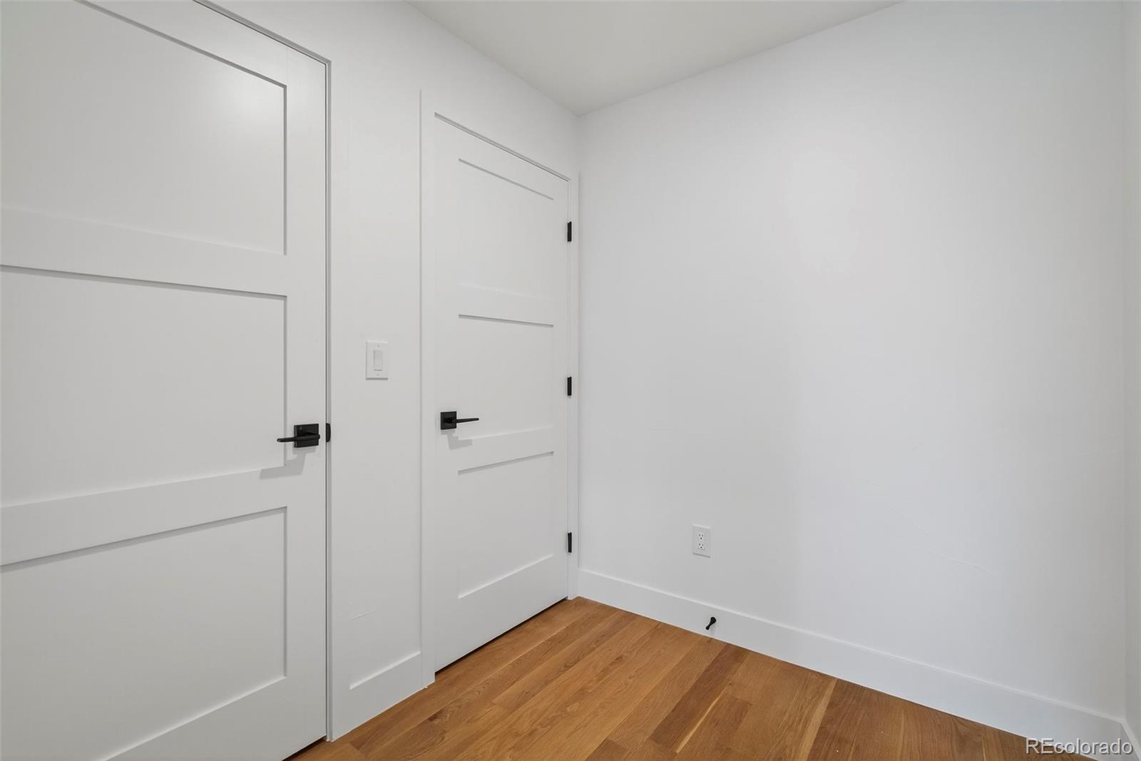 MLS Image #8 for 1258  yates street,denver, Colorado