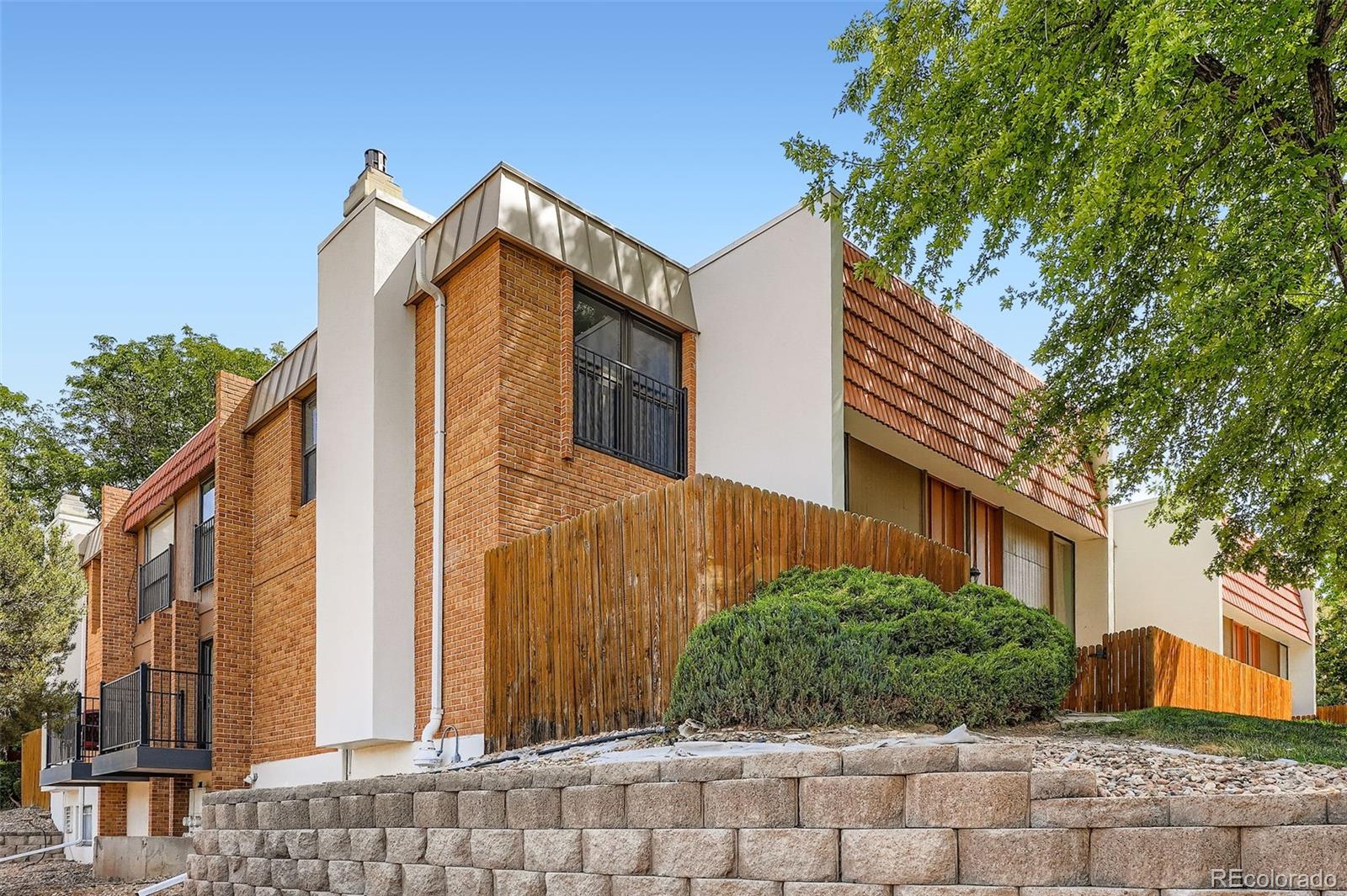 MLS Image #3 for 2917 s locust street,denver, Colorado