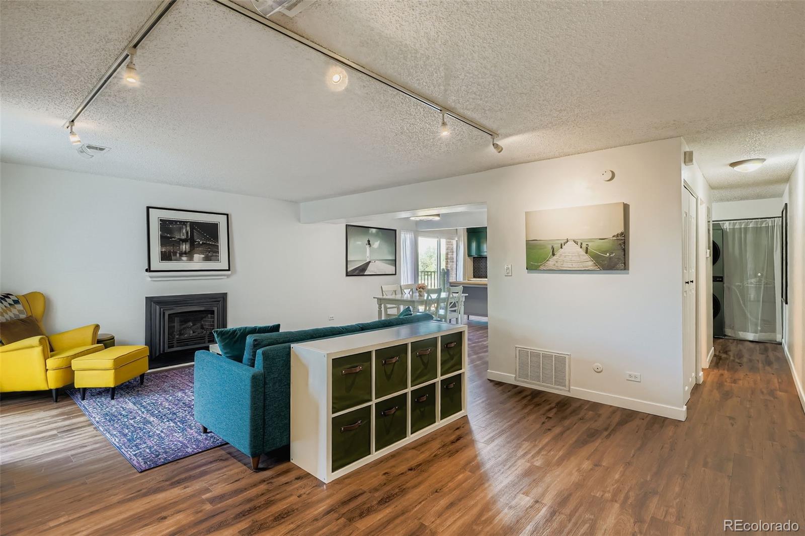 MLS Image #4 for 2917 s locust street,denver, Colorado