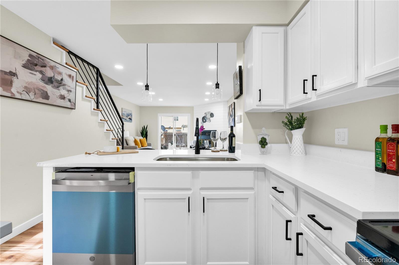 MLS Image #5 for 1600 s idalia circle,aurora, Colorado