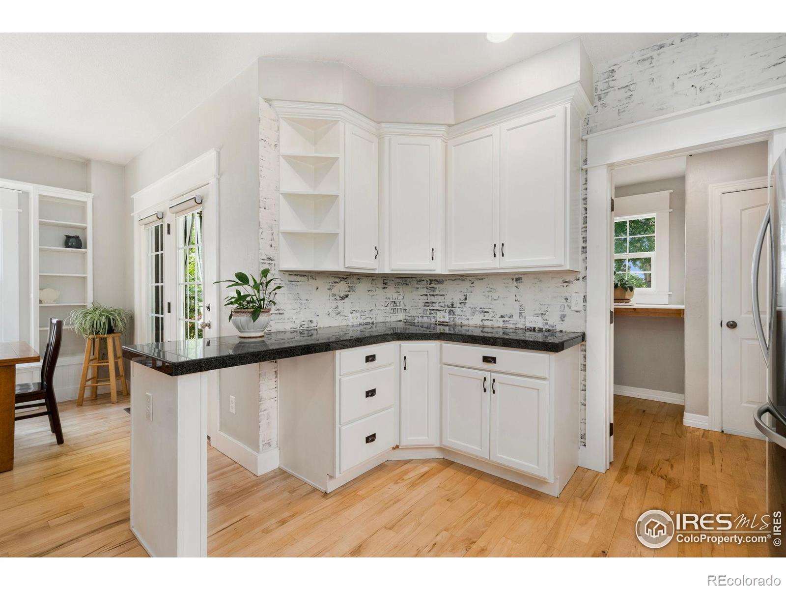 MLS Image #10 for 1121  crescent drive,windsor, Colorado