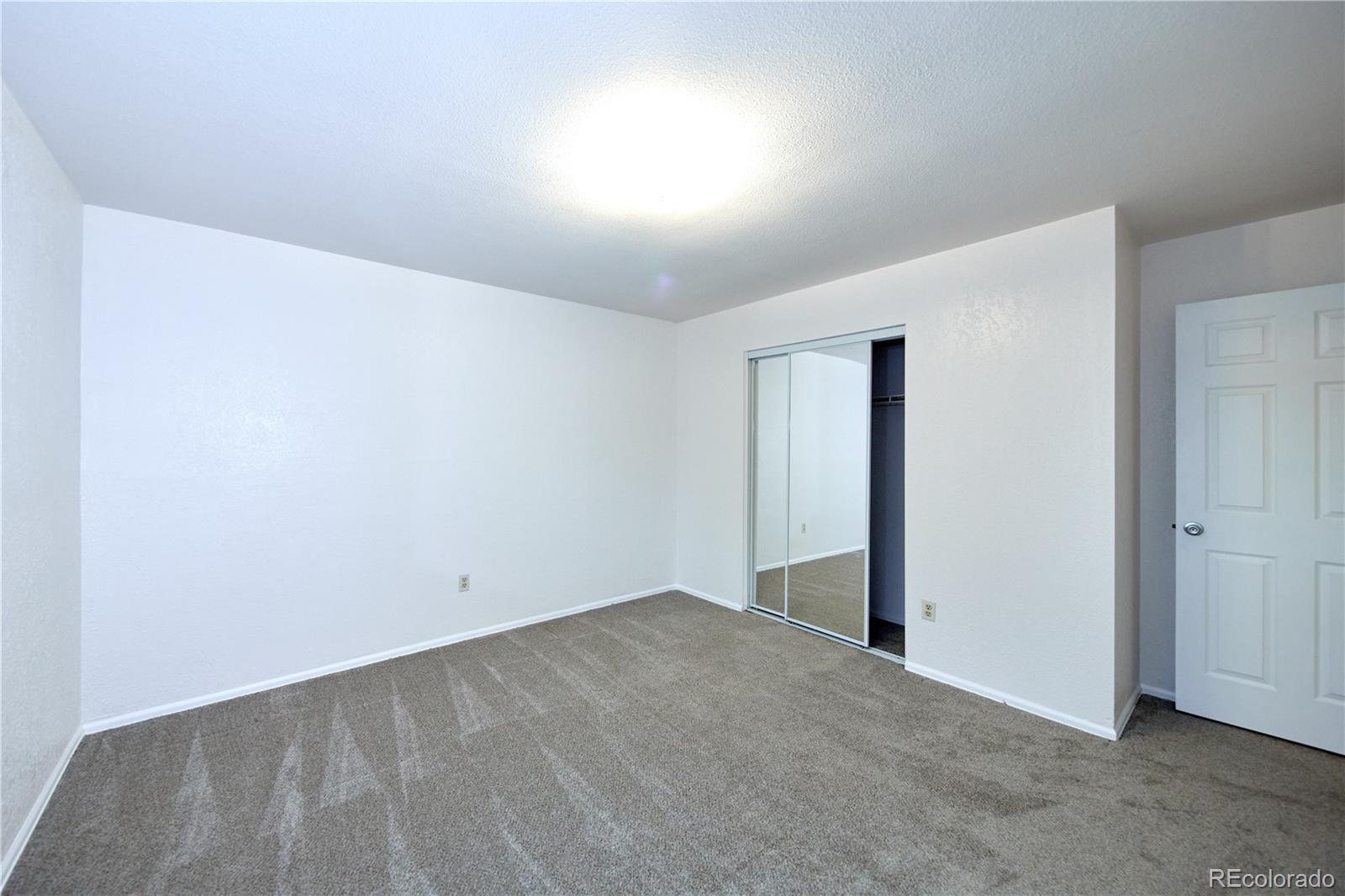 MLS Image #18 for 6698 w kenyon avenue,denver, Colorado