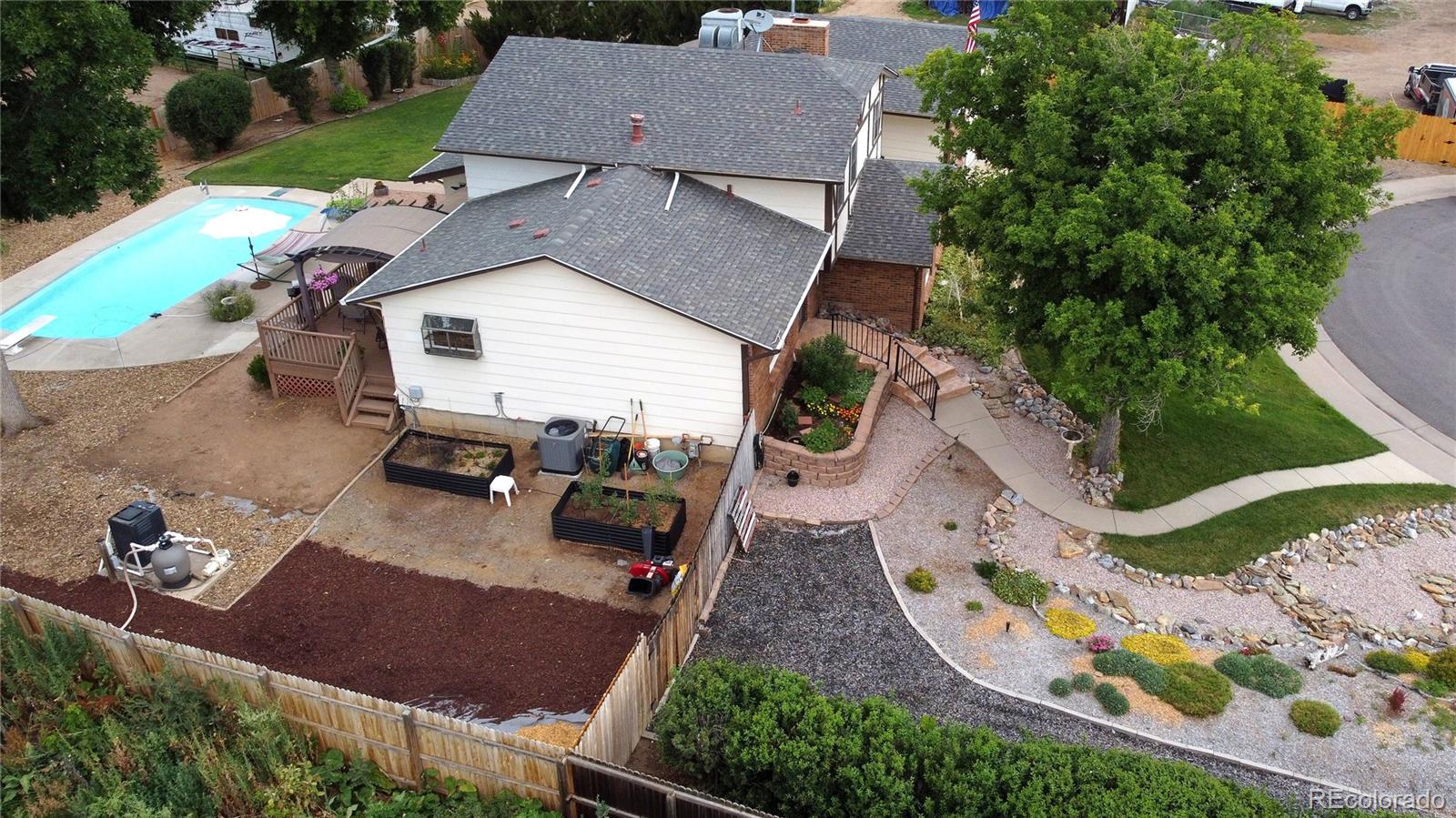 MLS Image #2 for 6698 w kenyon avenue,denver, Colorado