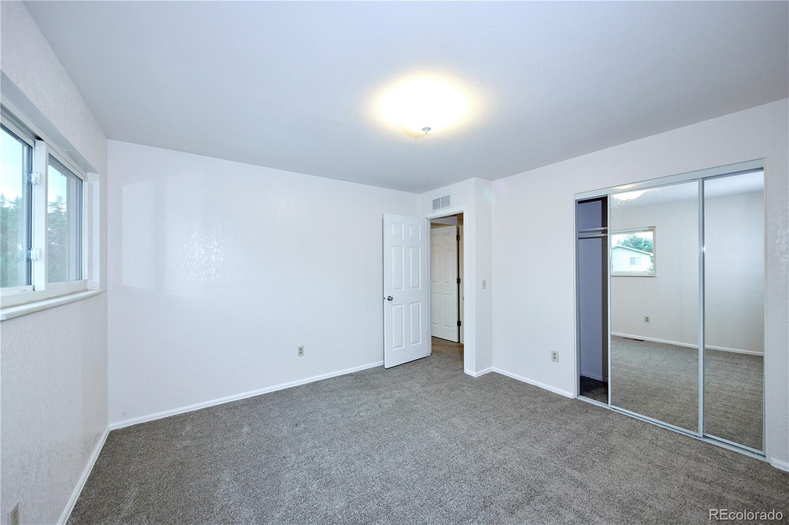 MLS Image #20 for 6698 w kenyon avenue,denver, Colorado