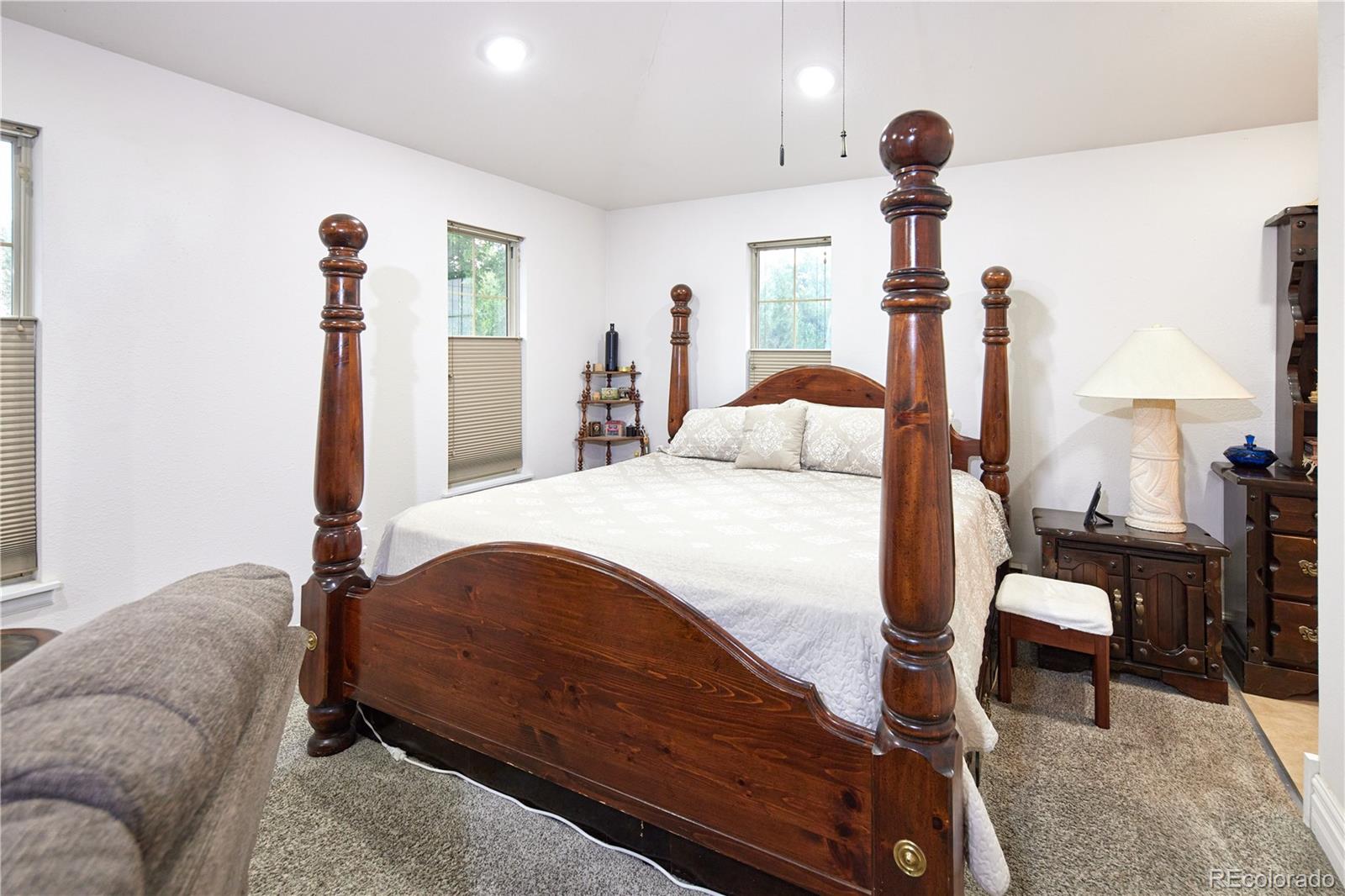 MLS Image #29 for 6698 w kenyon avenue,denver, Colorado