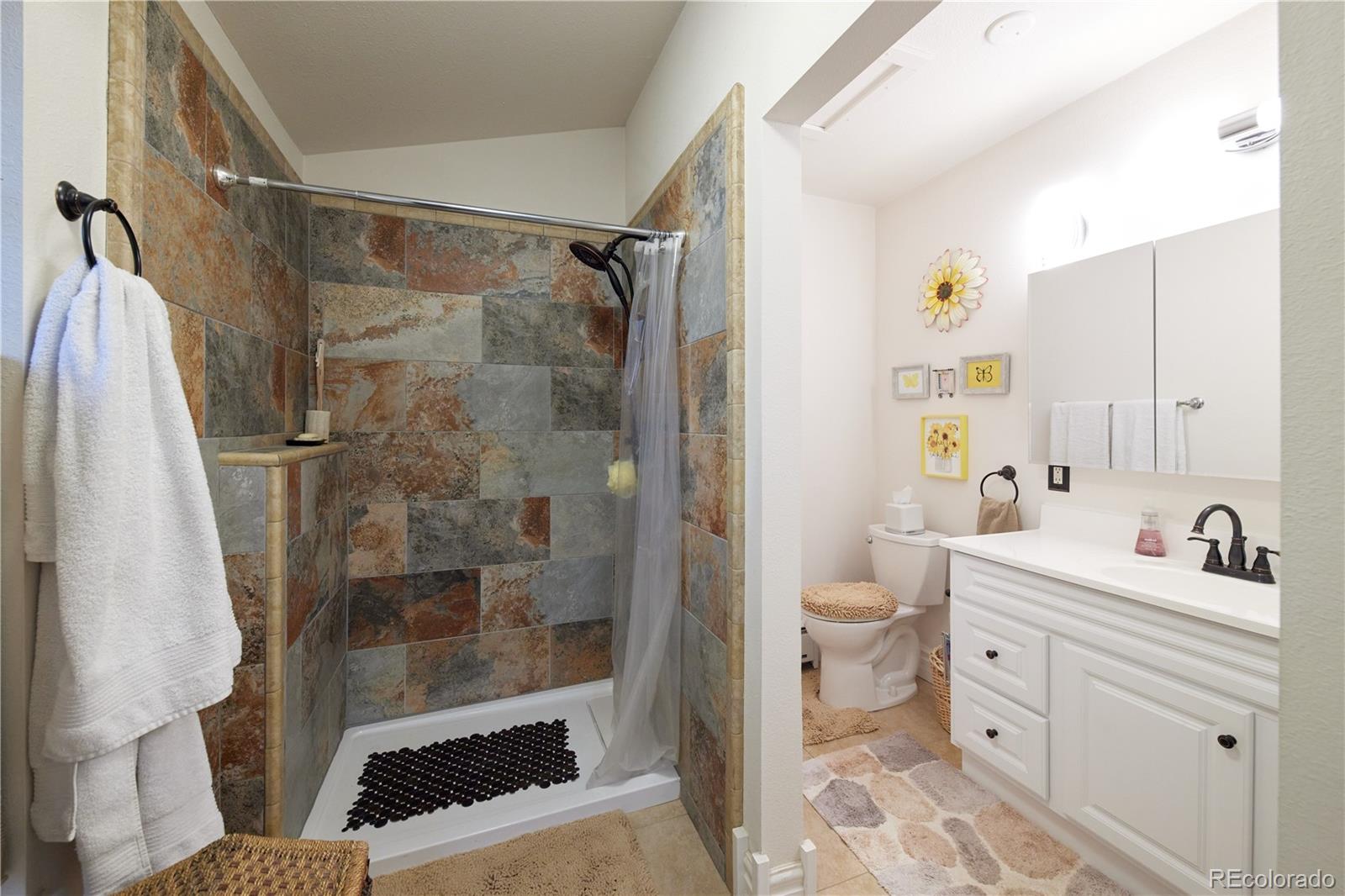 MLS Image #31 for 6698 w kenyon avenue,denver, Colorado