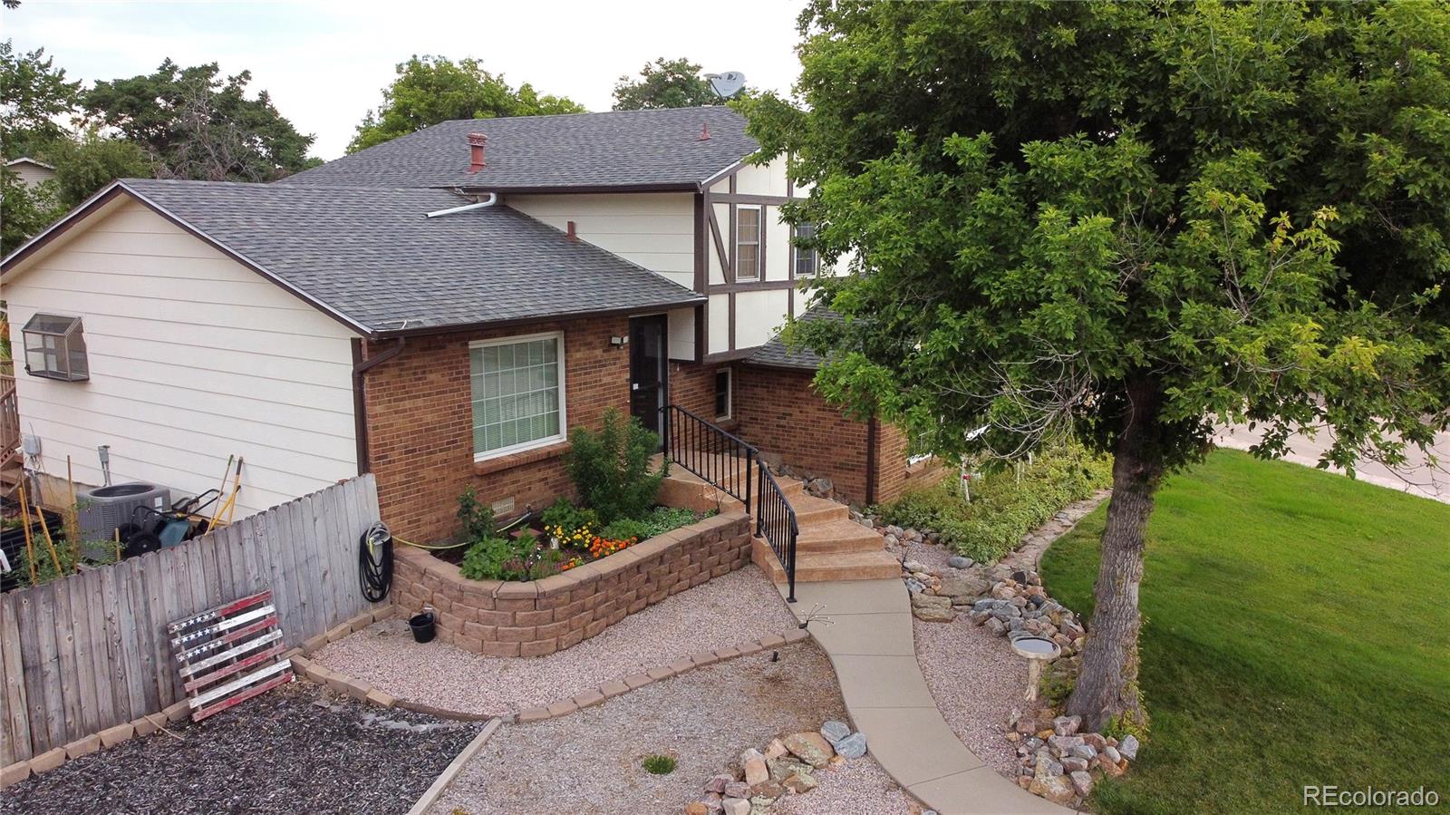 MLS Image #46 for 6698 w kenyon avenue,denver, Colorado