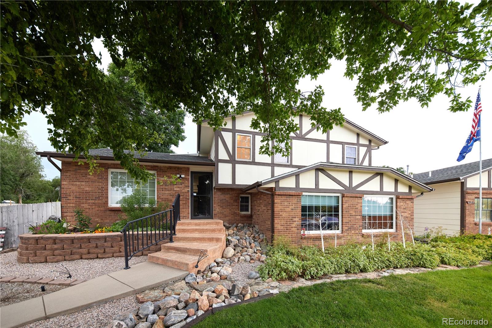 MLS Image #47 for 6698 w kenyon avenue,denver, Colorado