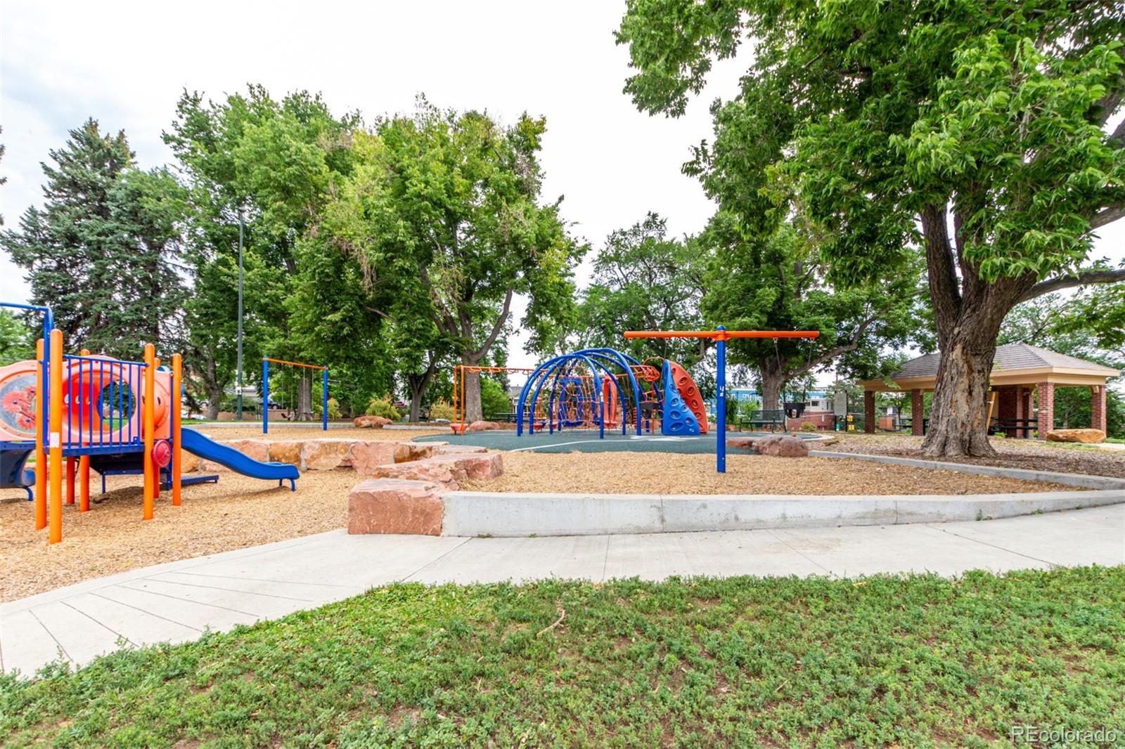 MLS Image #47 for 2610 w front view crescent drive,denver, Colorado