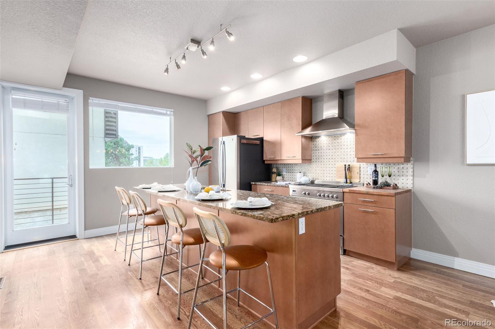 MLS Image #6 for 2610 w front view crescent drive,denver, Colorado