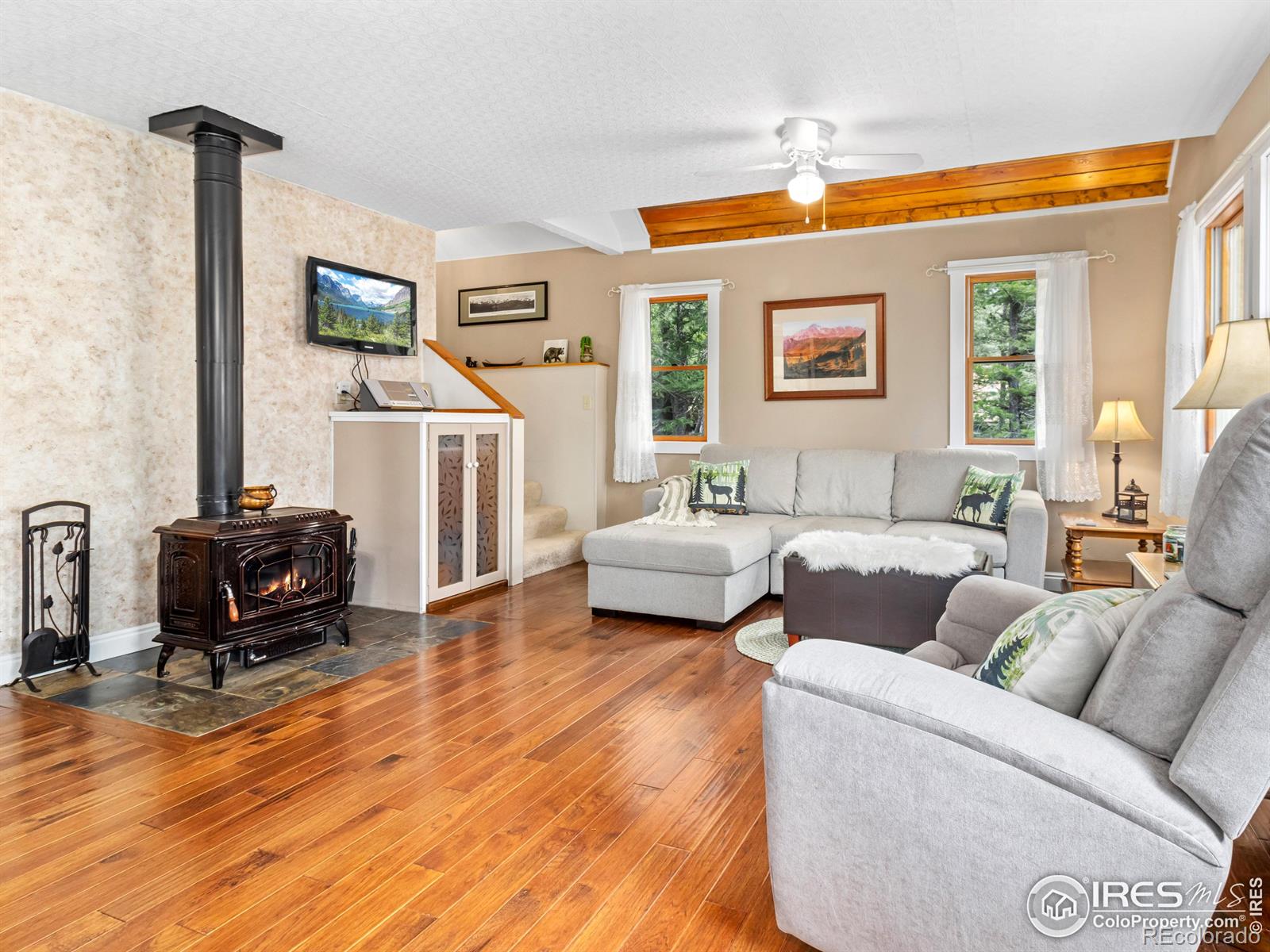 MLS Image #3 for 745  hickory drive,lyons, Colorado