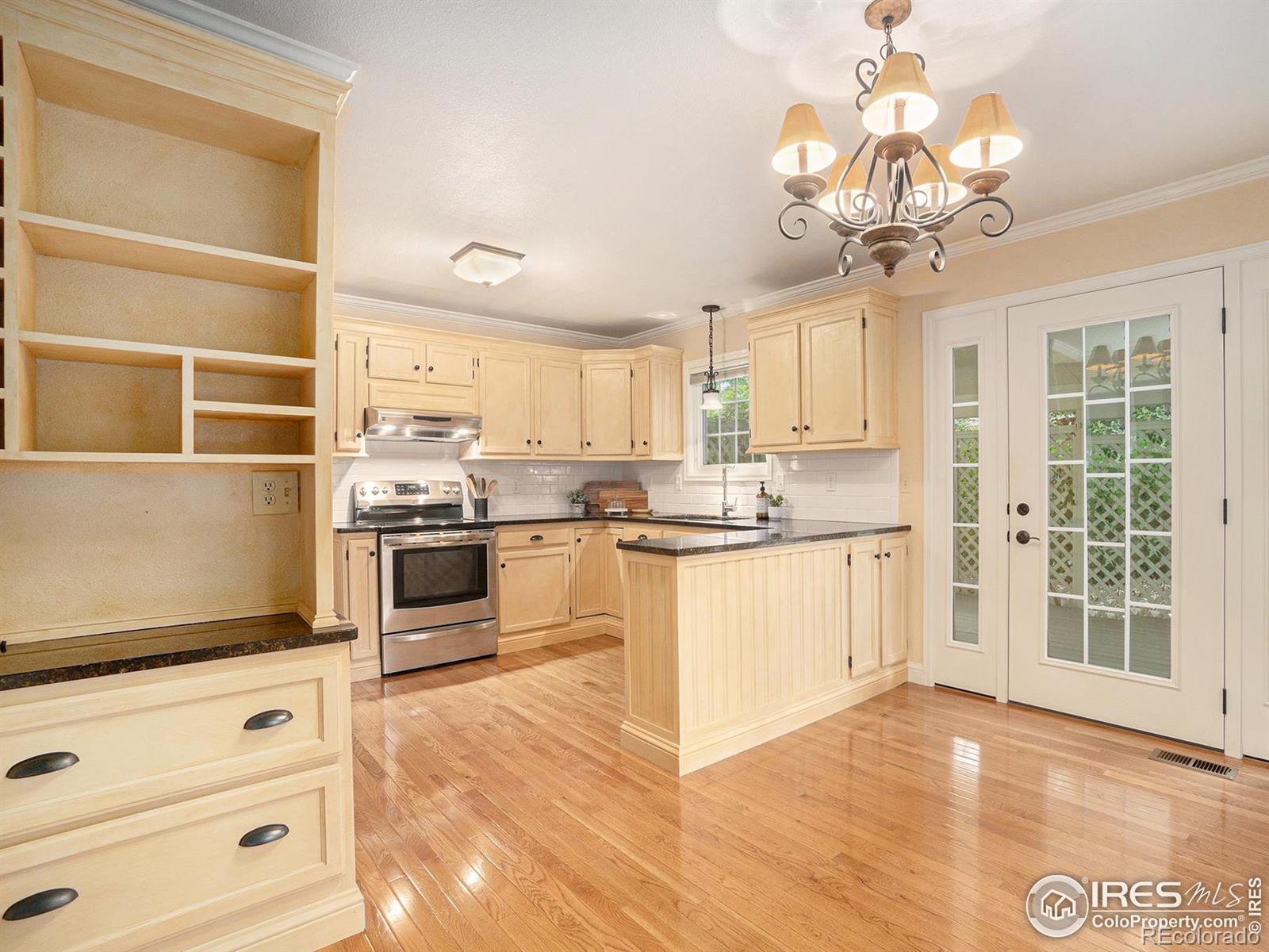 MLS Image #9 for 706  great plains court,fort collins, Colorado