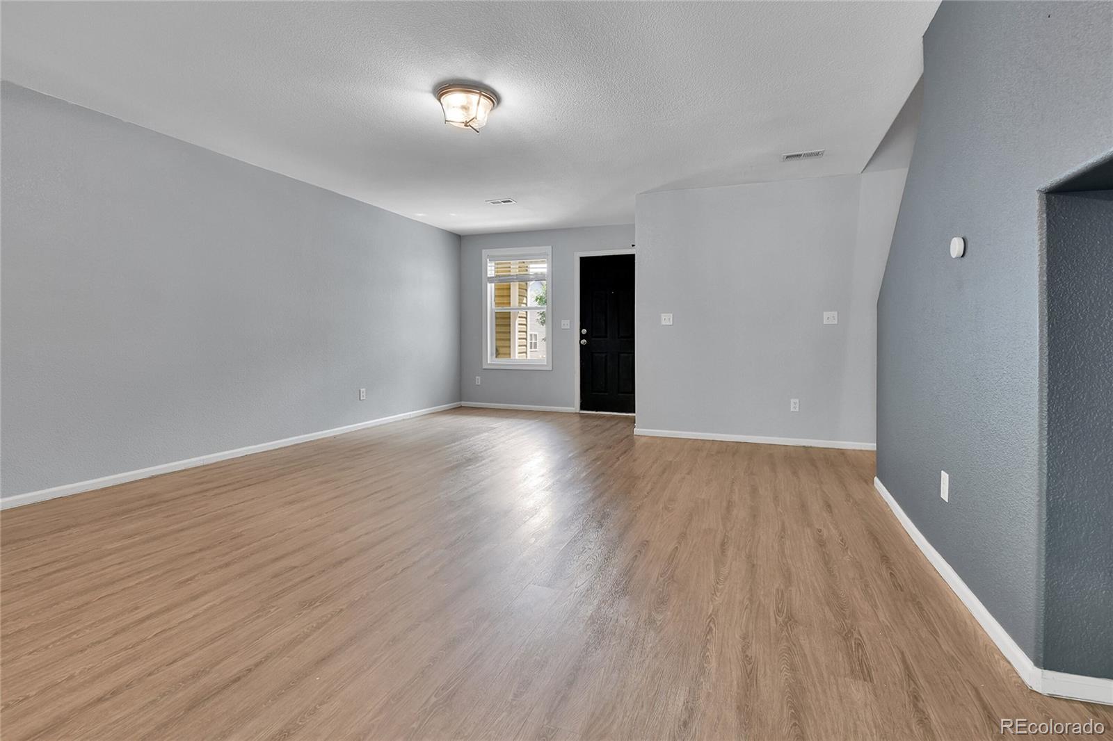 MLS Image #5 for 7751 s kittredge court,englewood, Colorado