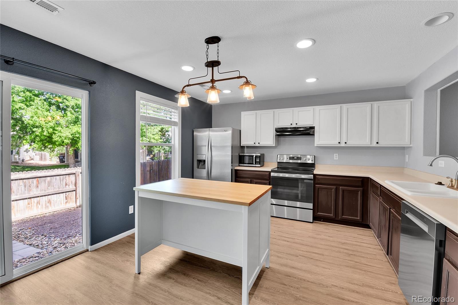 MLS Image #7 for 7751 s kittredge court,englewood, Colorado