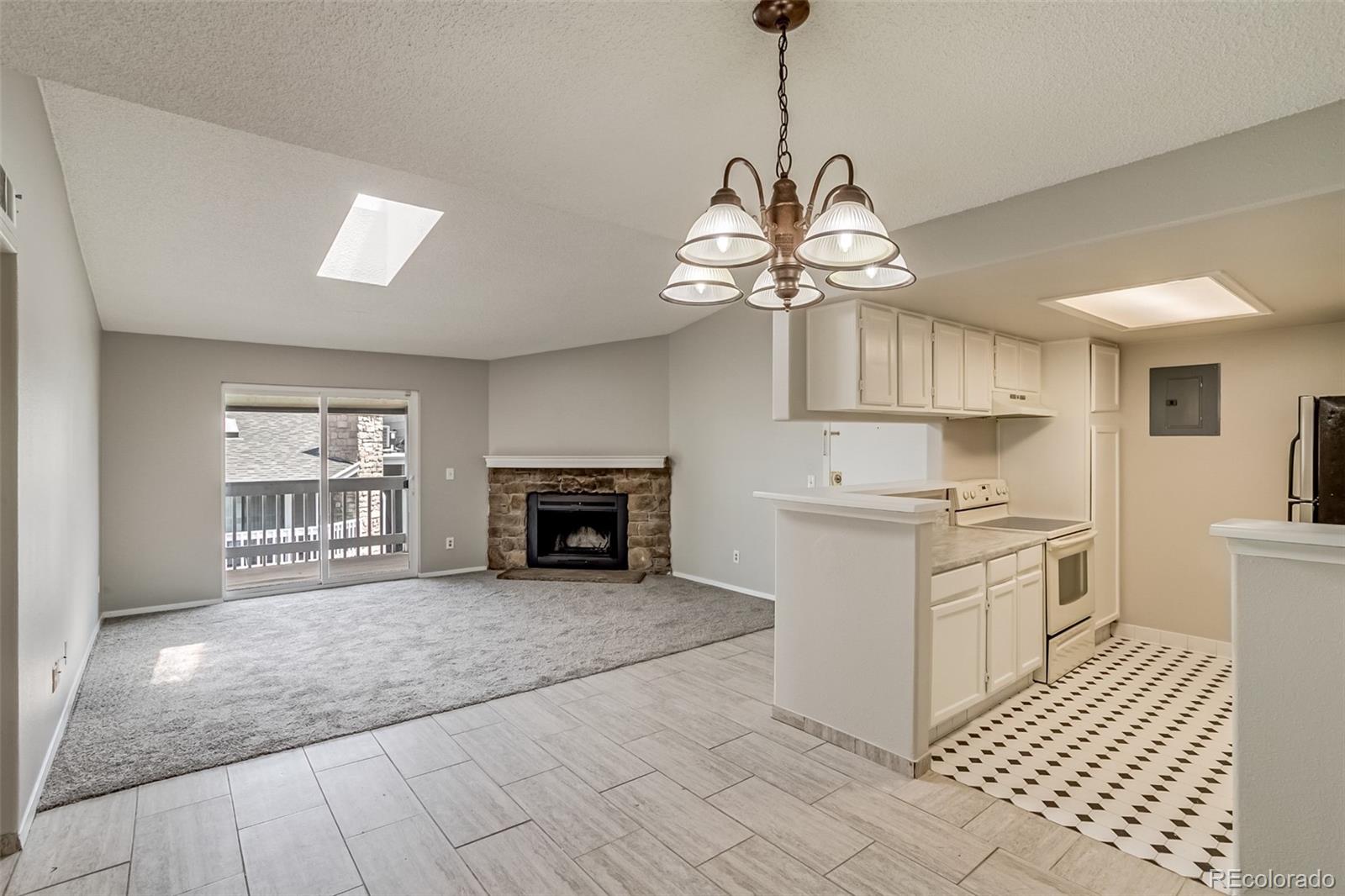 MLS Image #10 for 18033 e ohio avenue,aurora, Colorado