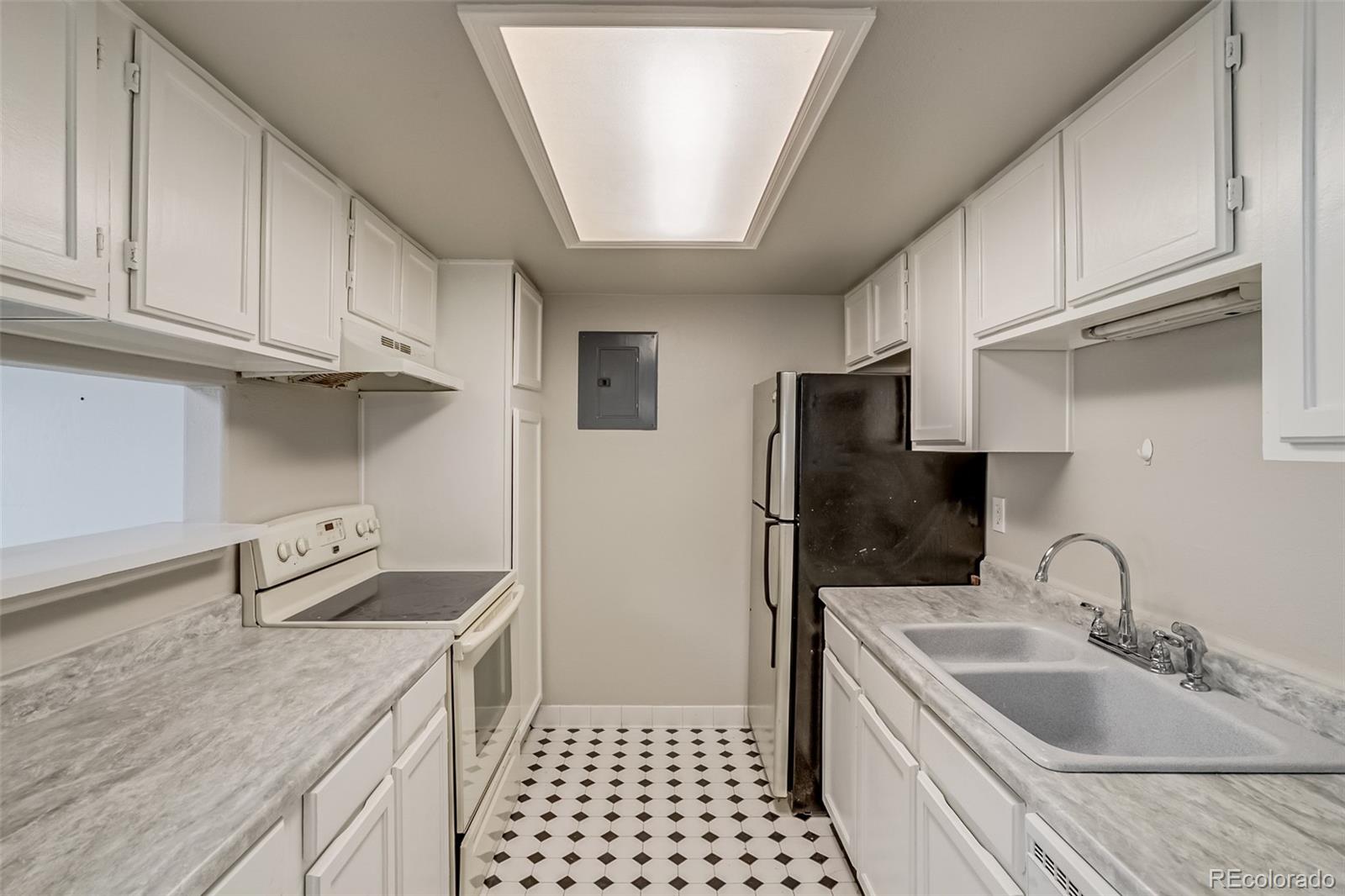 MLS Image #11 for 18033 e ohio avenue,aurora, Colorado