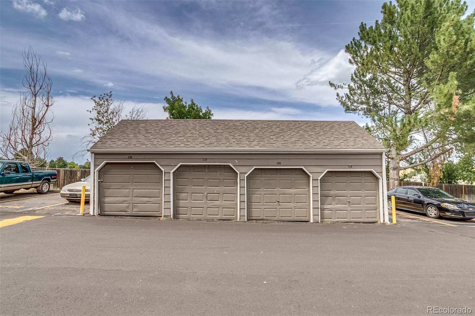 MLS Image #2 for 18033 e ohio avenue,aurora, Colorado